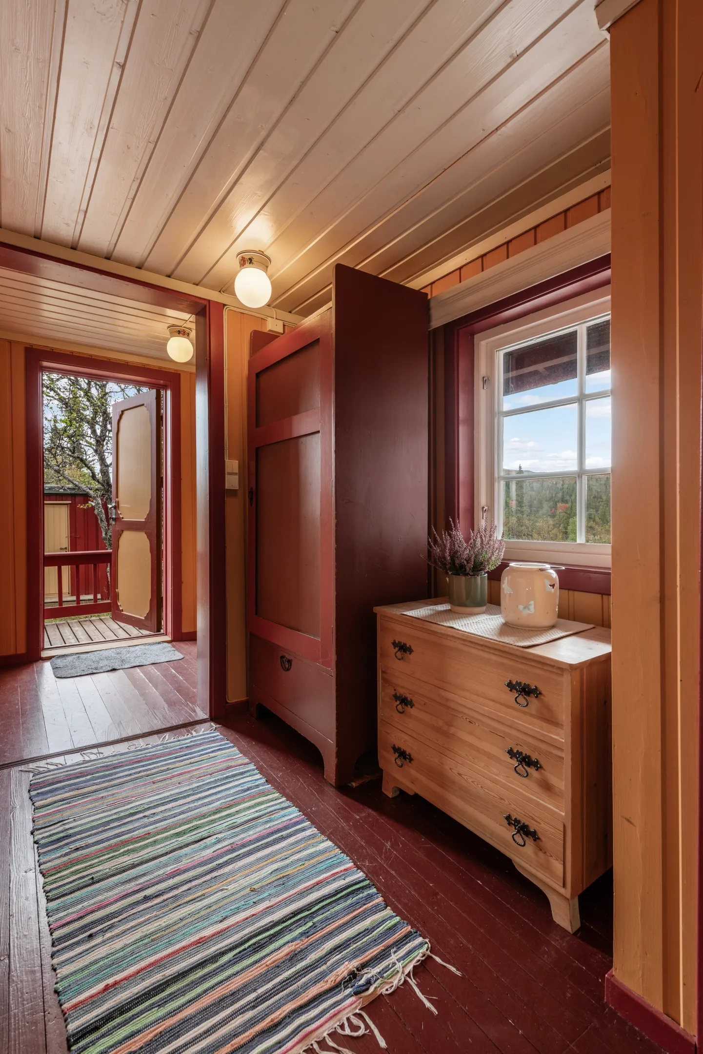 Rustic 1970s Cabin in Ål with Wood Heating on Expansive Grounds - View image 31 of 57