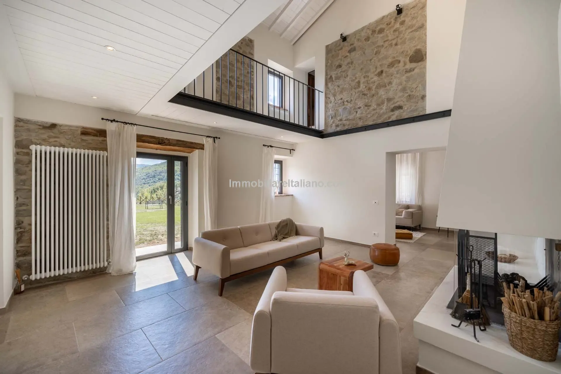 Modern 6-Bedroom Country House with Expansive Land in Todi, Umbria - View image 22 of 58