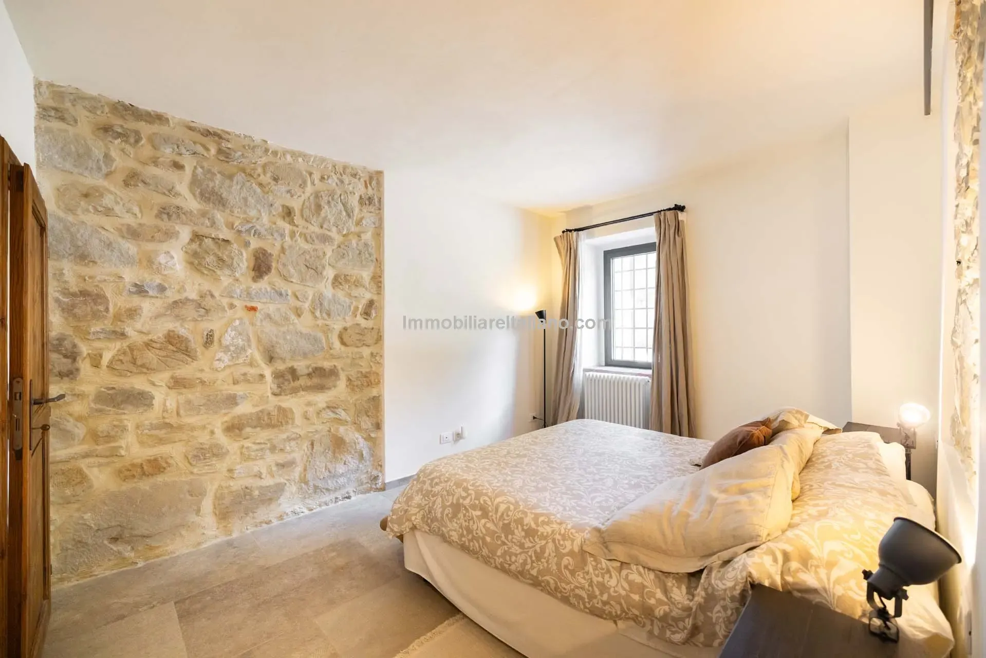 Modern 6-Bedroom Country House with Expansive Land in Todi, Umbria - View image 36 of 58