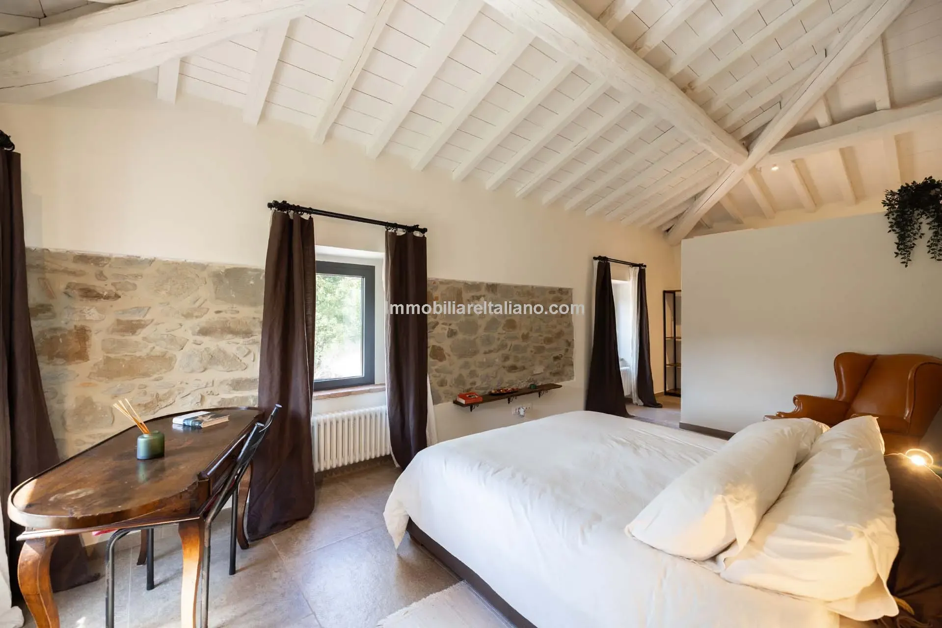 Modern 6-Bedroom Country House with Expansive Land in Todi, Umbria - View image 45 of 58