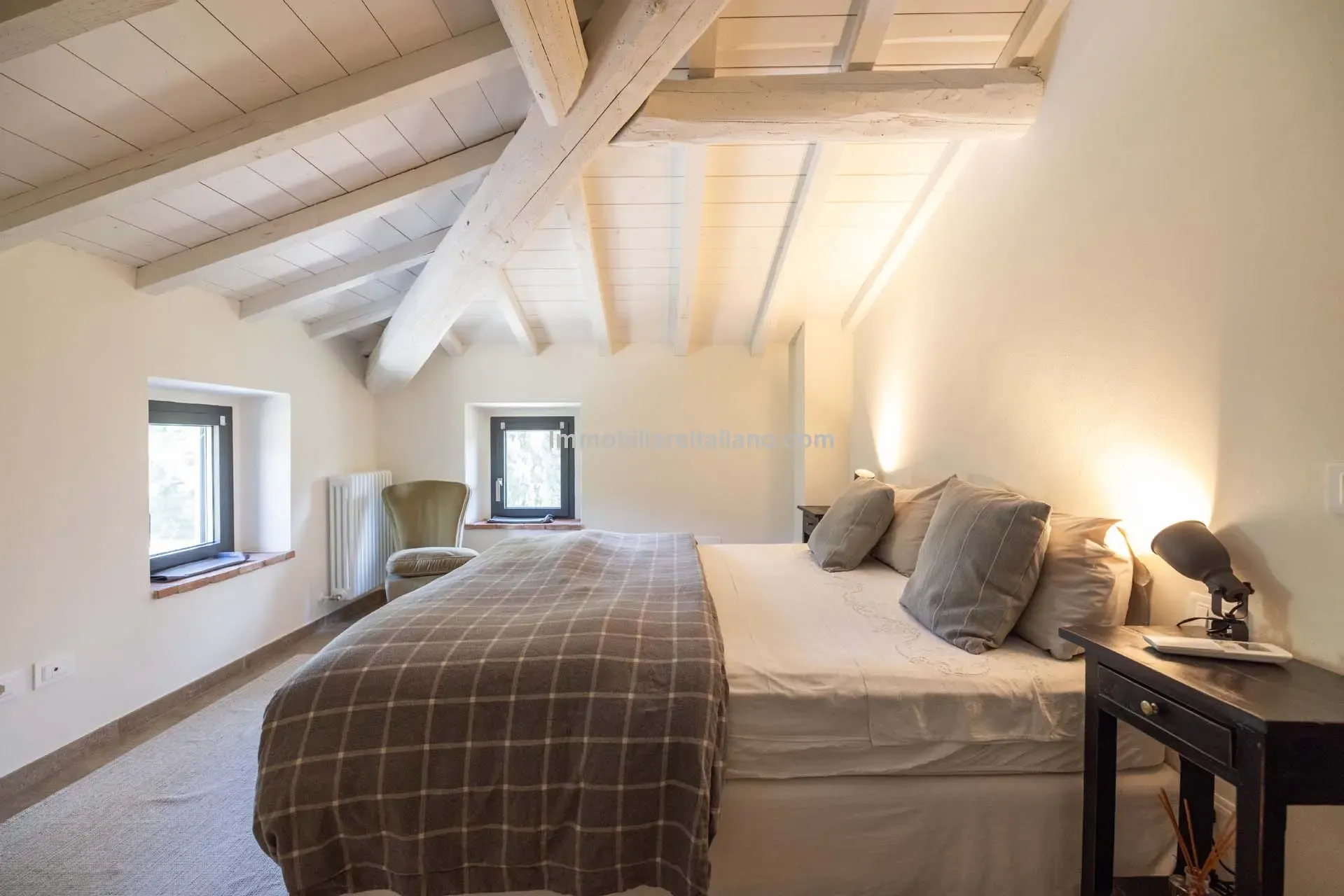 Modern 6-Bedroom Country House with Expansive Land in Todi, Umbria - View image 55 of 58