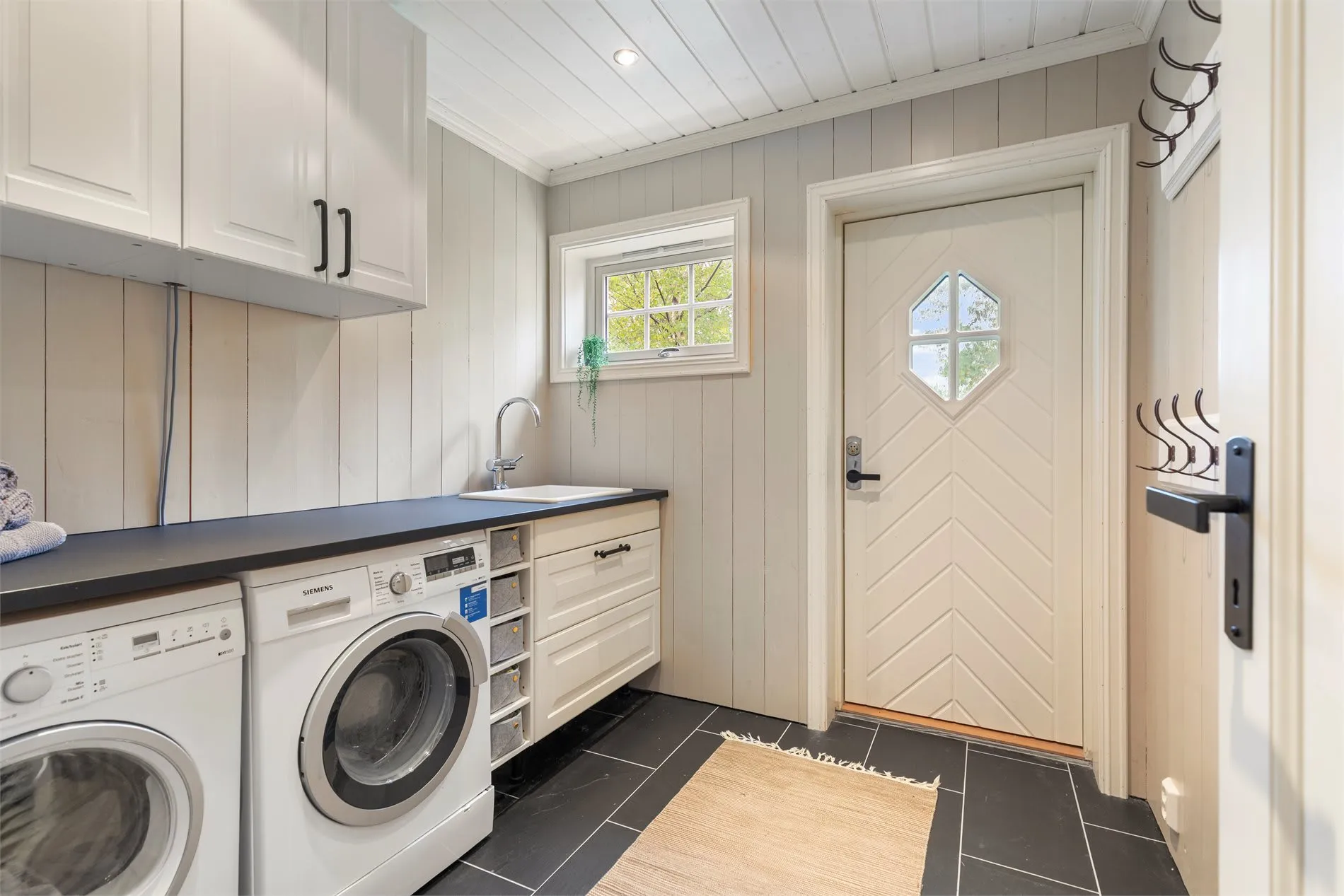 Moderne landsted med 6 soveværelser og stor terrasse i Krøderen, Norge - Vis billede 25 af 41