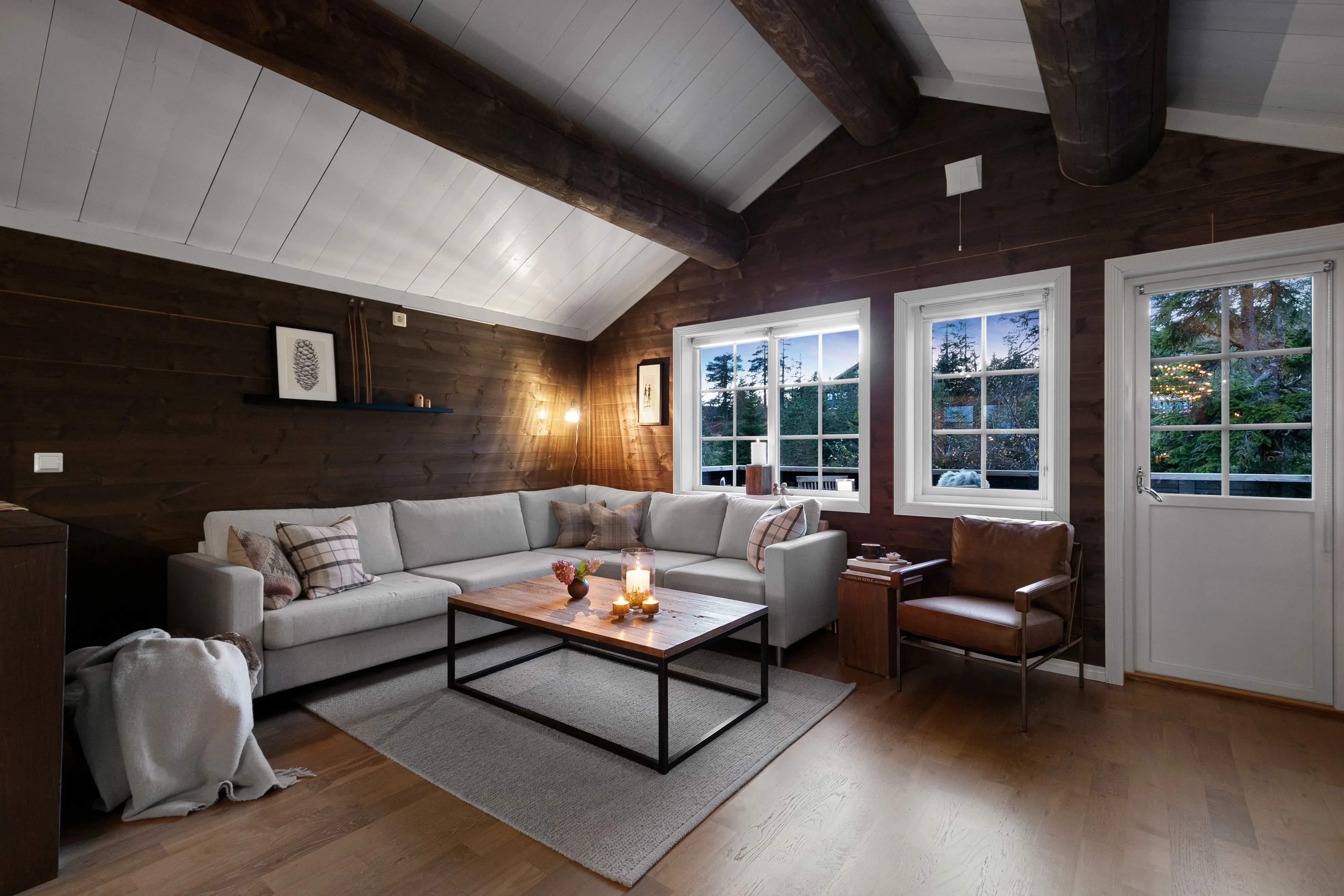 Modern 3-Bedroom Ski-in/Ski-out Cabin in Budor, Norway - View image 13 of 49