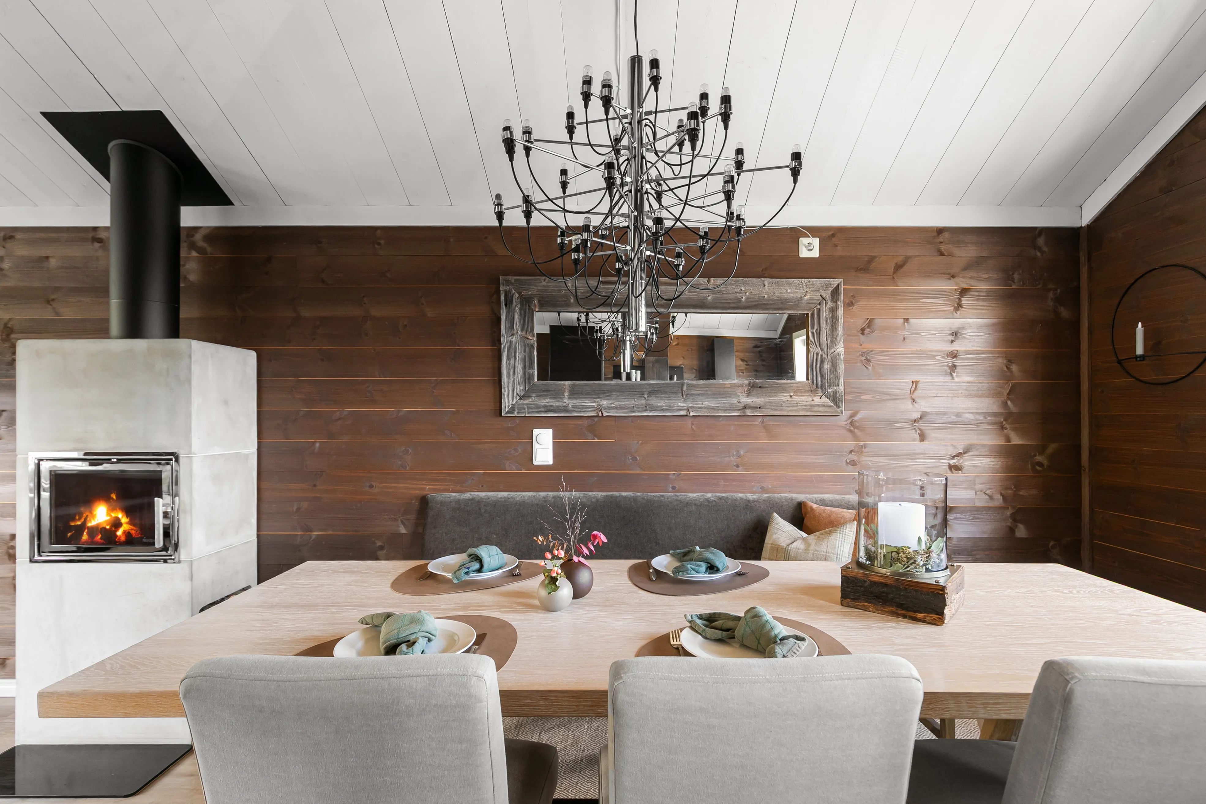 Modern 3-Bedroom Ski-in/Ski-out Cabin in Budor, Norway - View image 22 of 49