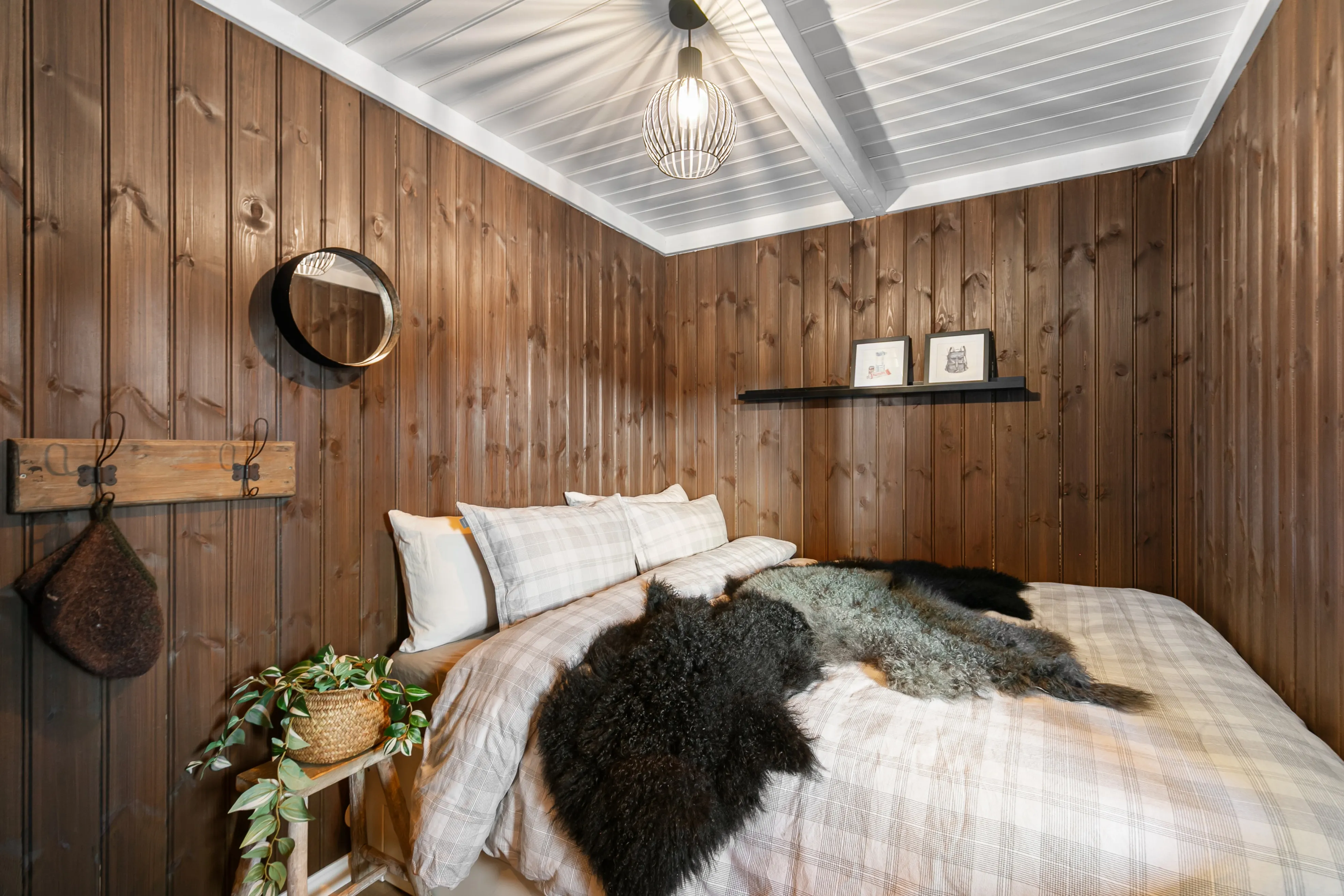 Modern 3-Bedroom Ski-in/Ski-out Cabin in Budor, Norway - View image 34 of 49
