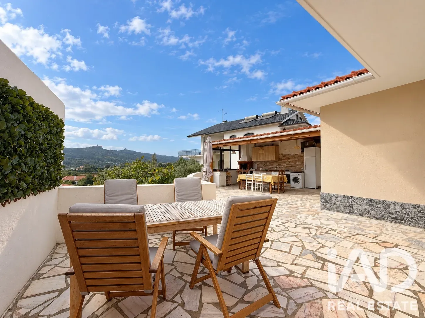 4-Bedroom Furnished Home with Garden and Terrace in Sintra, Portugal - View image 6 of 30