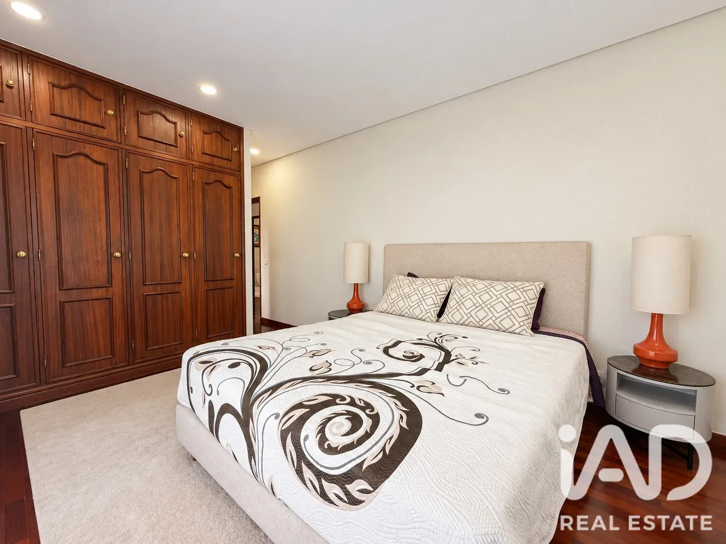 4-Bedroom Furnished Home with Garden and Terrace in Sintra, Portugal - View image 13 of 30