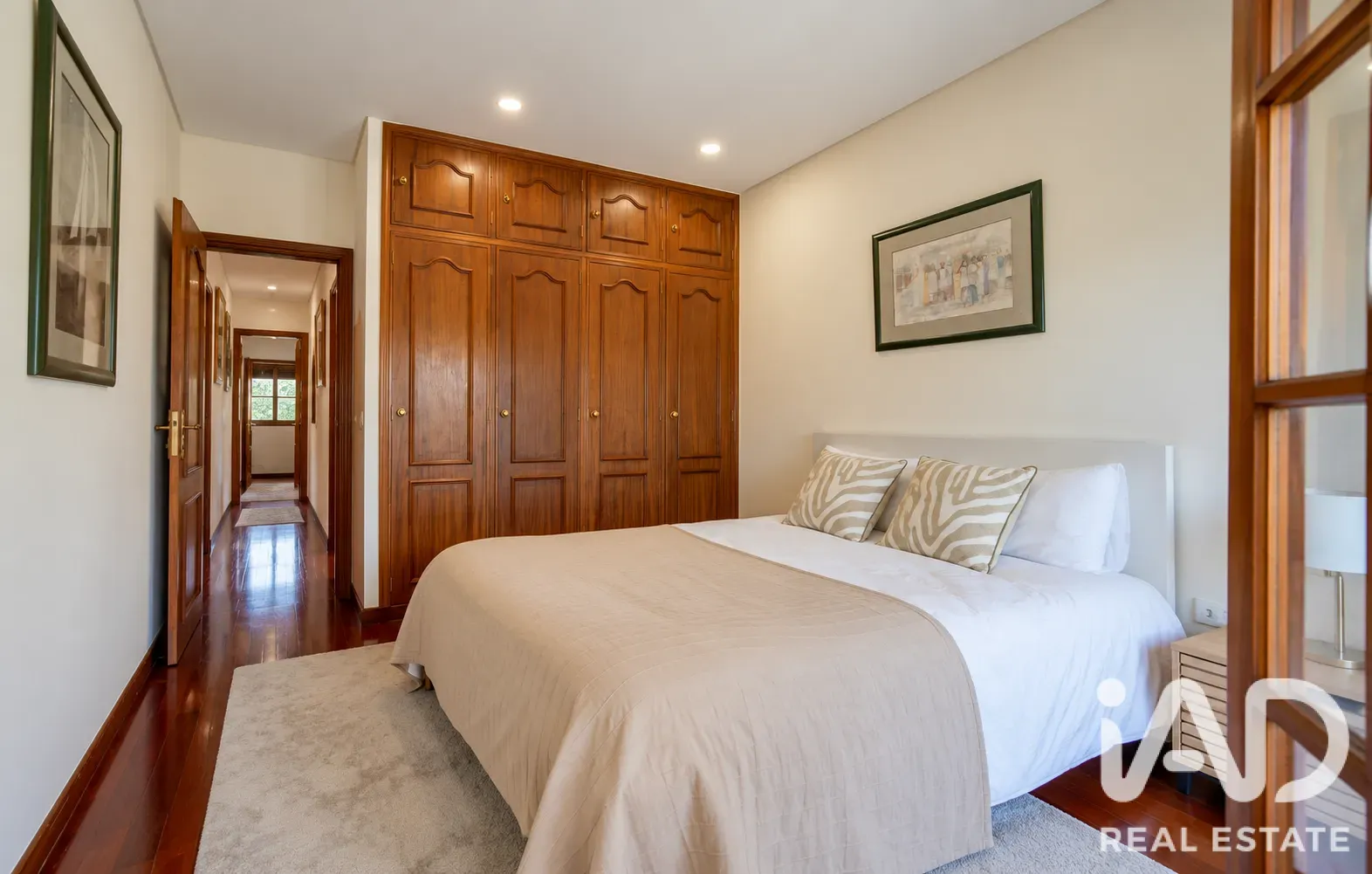 4-Bedroom Furnished Home with Garden and Terrace in Sintra, Portugal - View image 19 of 30