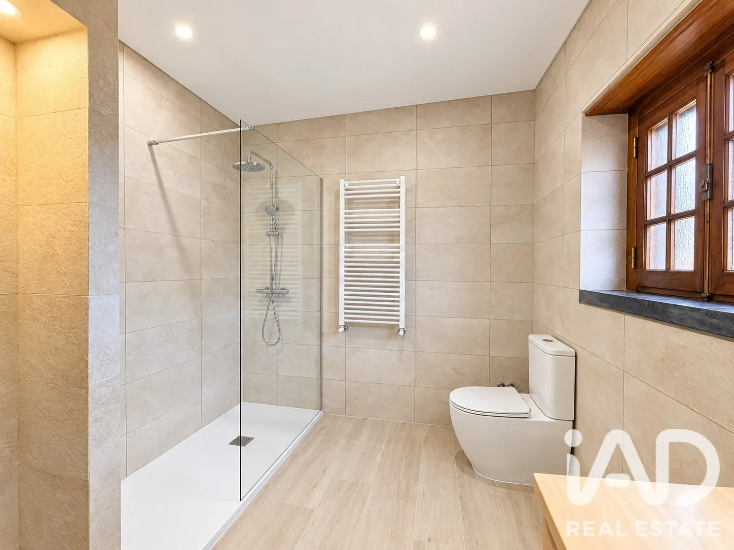 4-Bedroom Furnished Home with Garden and Terrace in Sintra, Portugal - View image 21 of 30