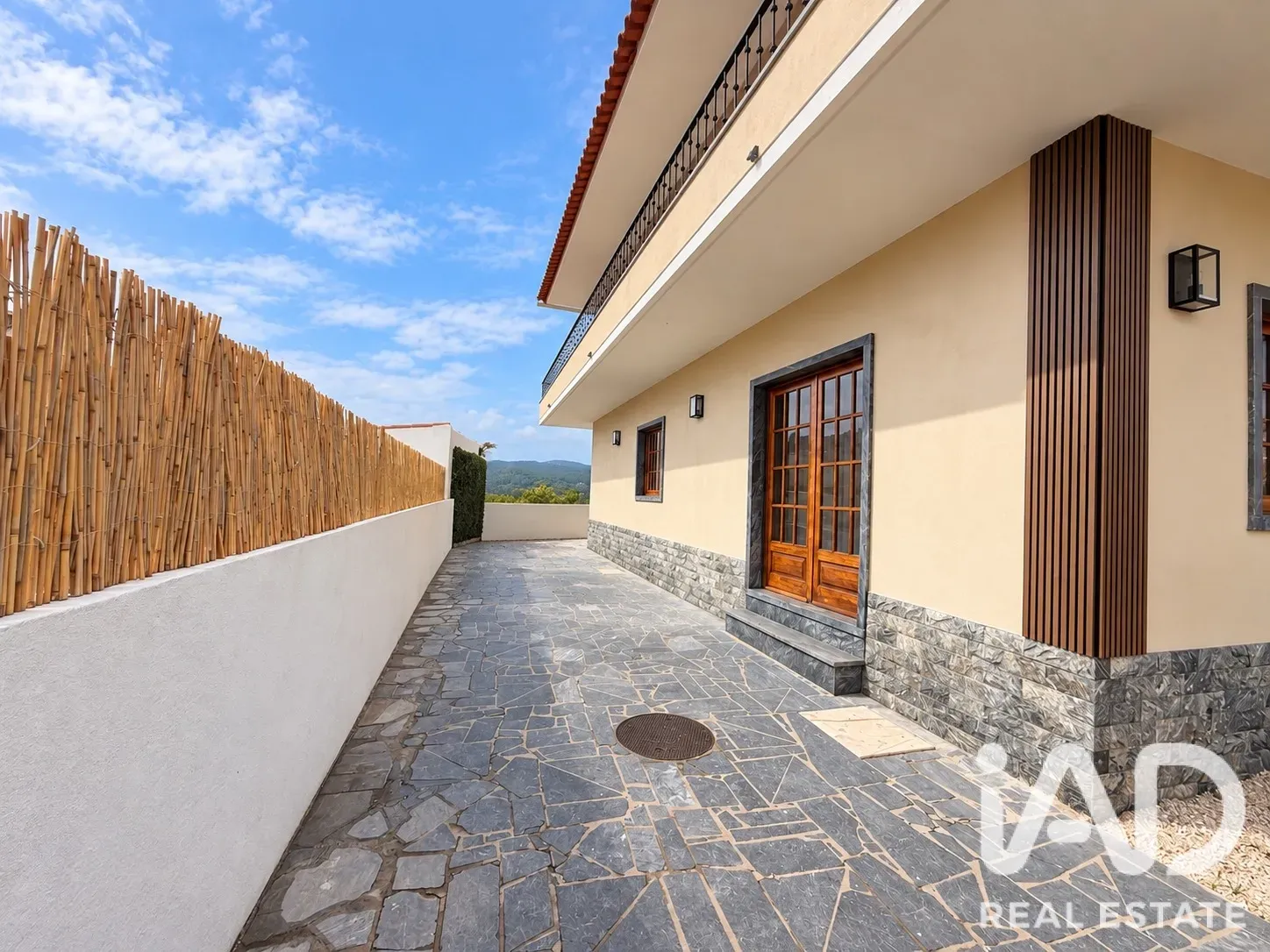 4-Bedroom Furnished Home with Garden and Terrace in Sintra, Portugal - View image 28 of 30