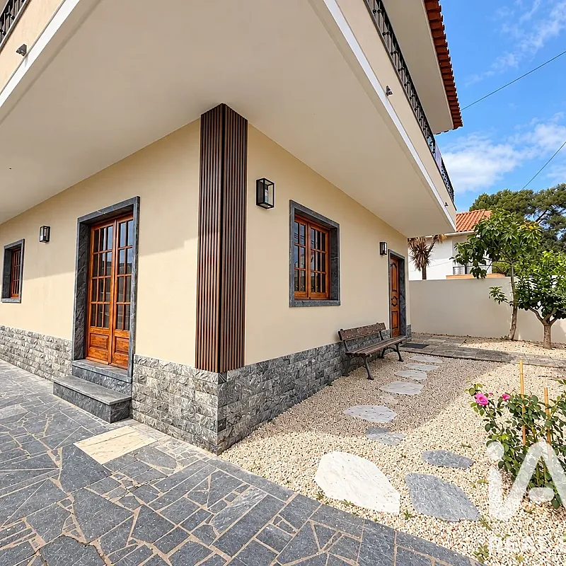 View image 29