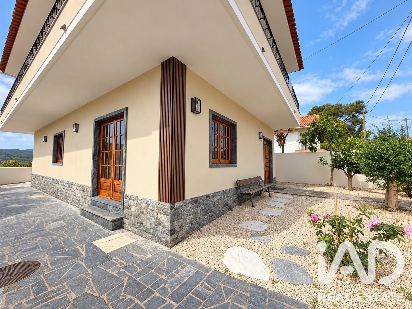 4-Bedroom Furnished Home with Garden and Terrace in Sintra, Portugal - View image 29 of 30