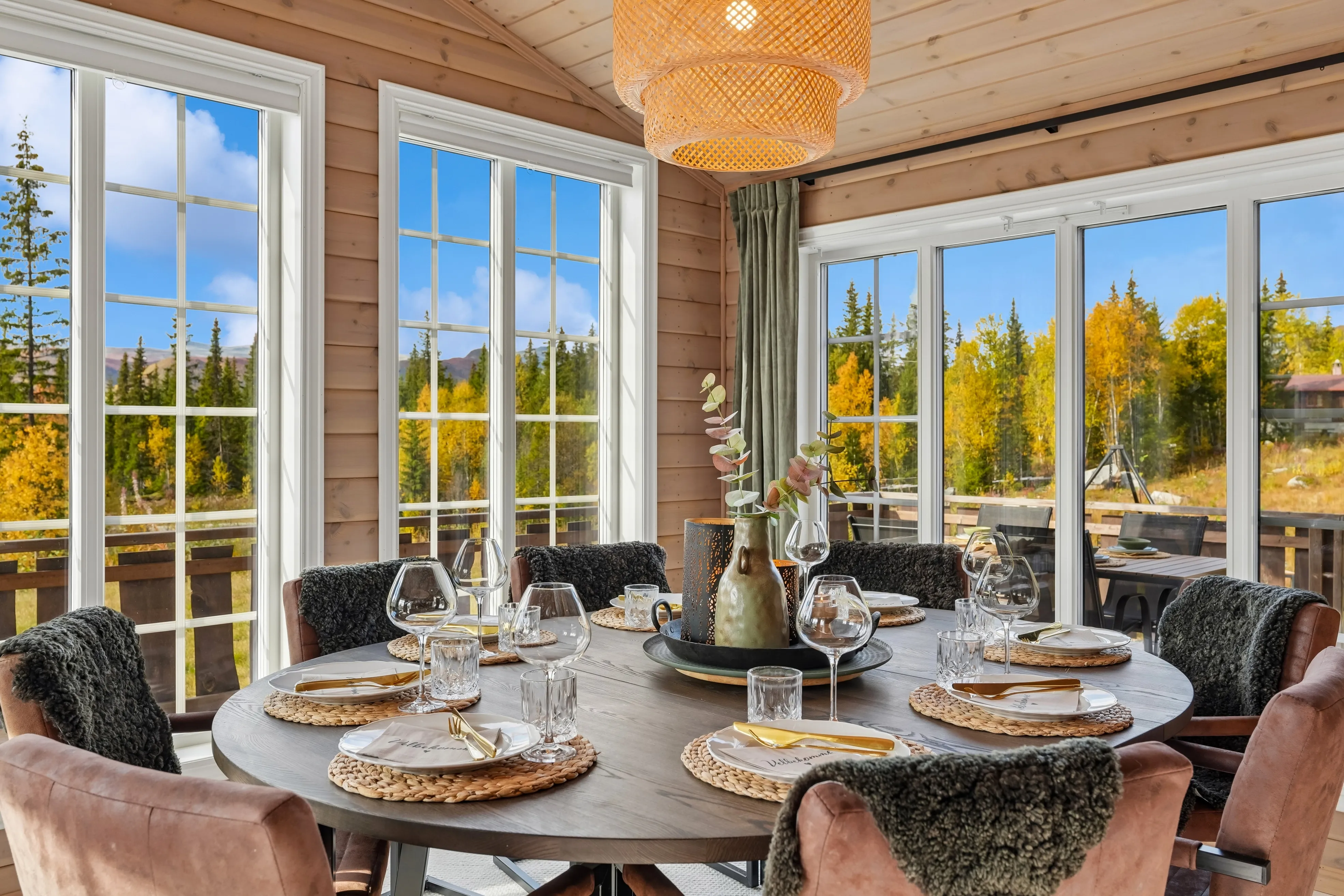 Contemporary 2-Bedroom Cabin with Terrace in Scenic Beito, Norway - View image 9 of 34