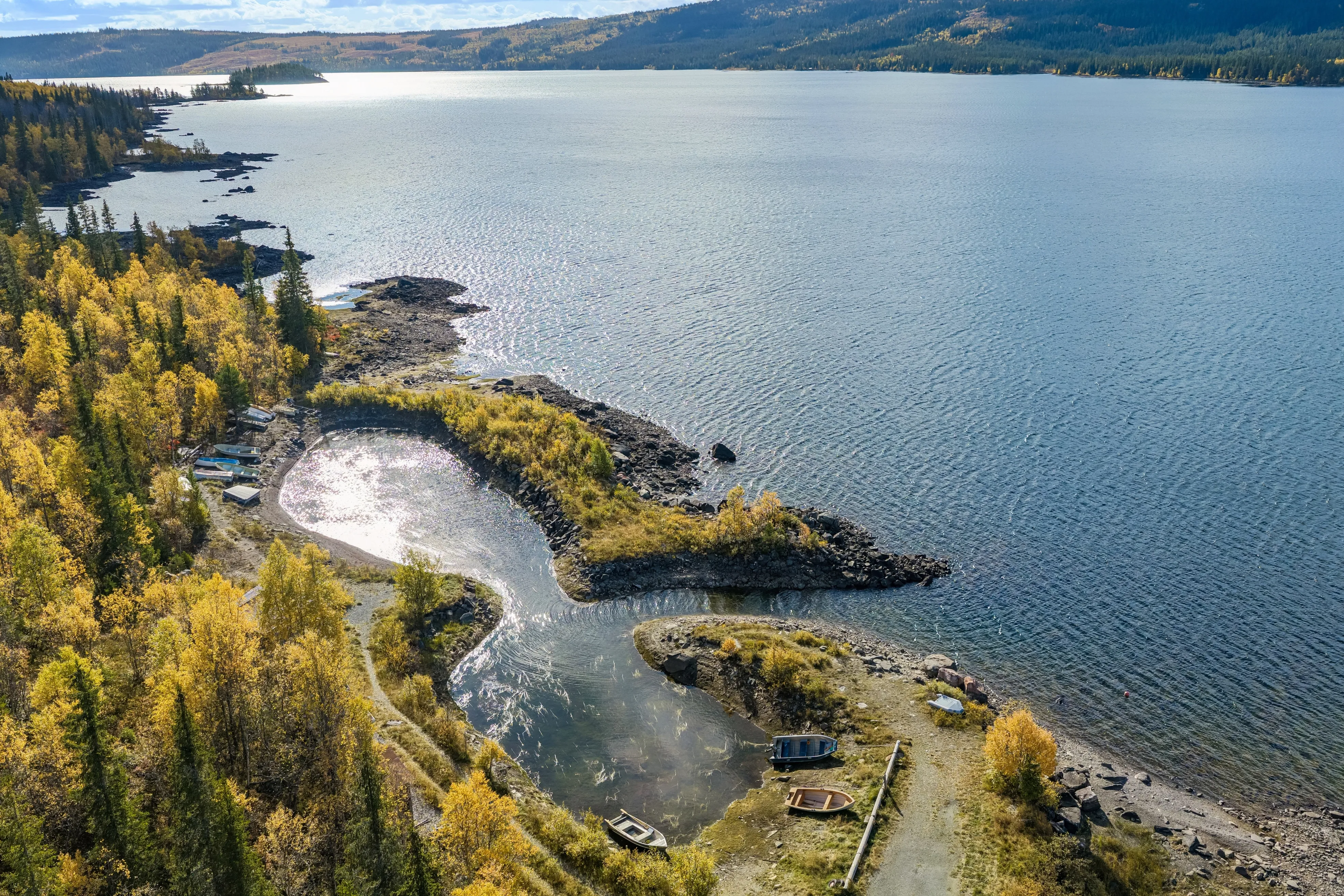 Contemporary 2-Bedroom Cabin with Terrace in Scenic Beito, Norway - View image 32 of 34