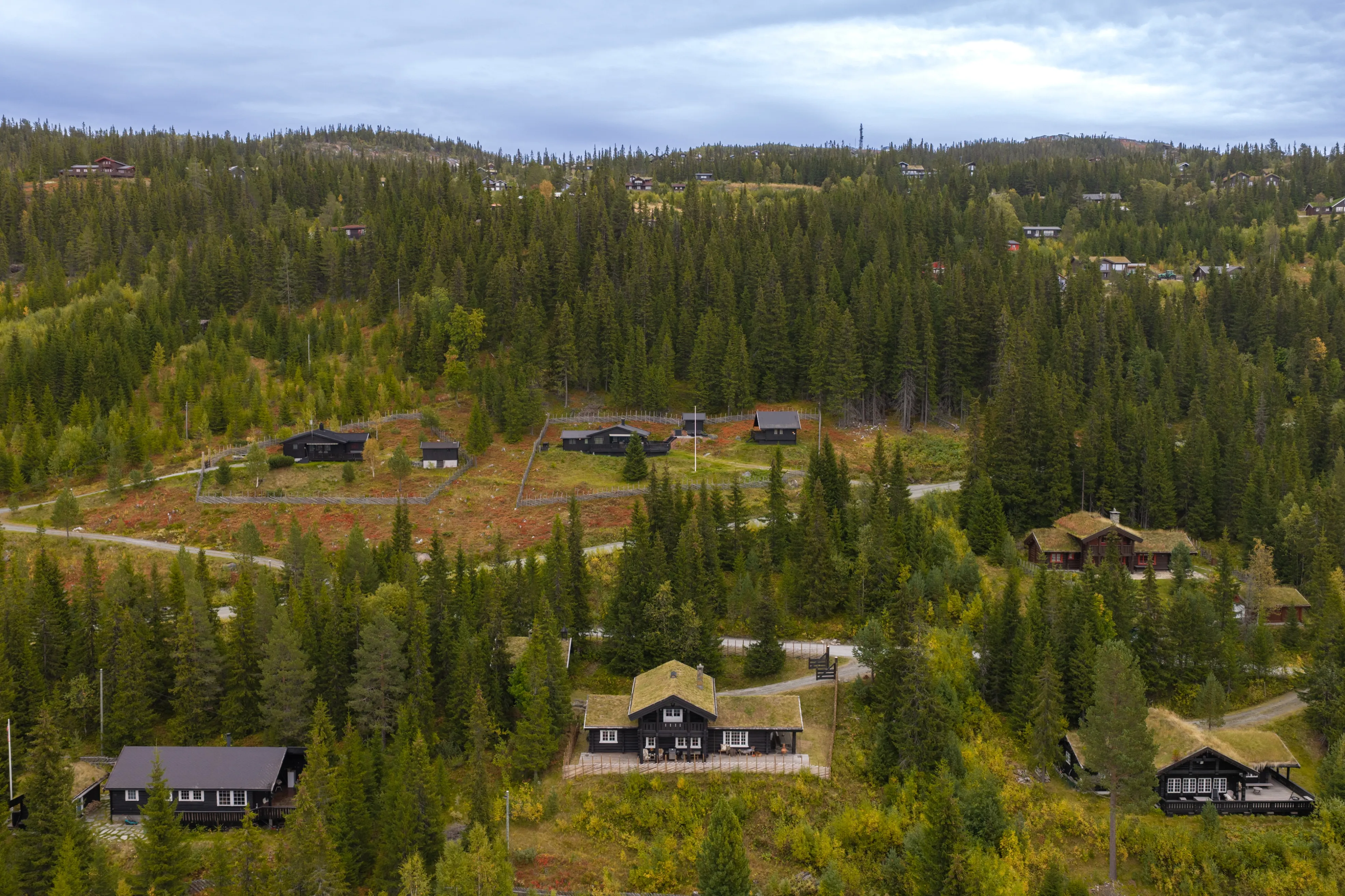 Spacious 6-Bedroom Cabin with Sauna and Annex in Scenic Nesbyen, Norway - Image 5