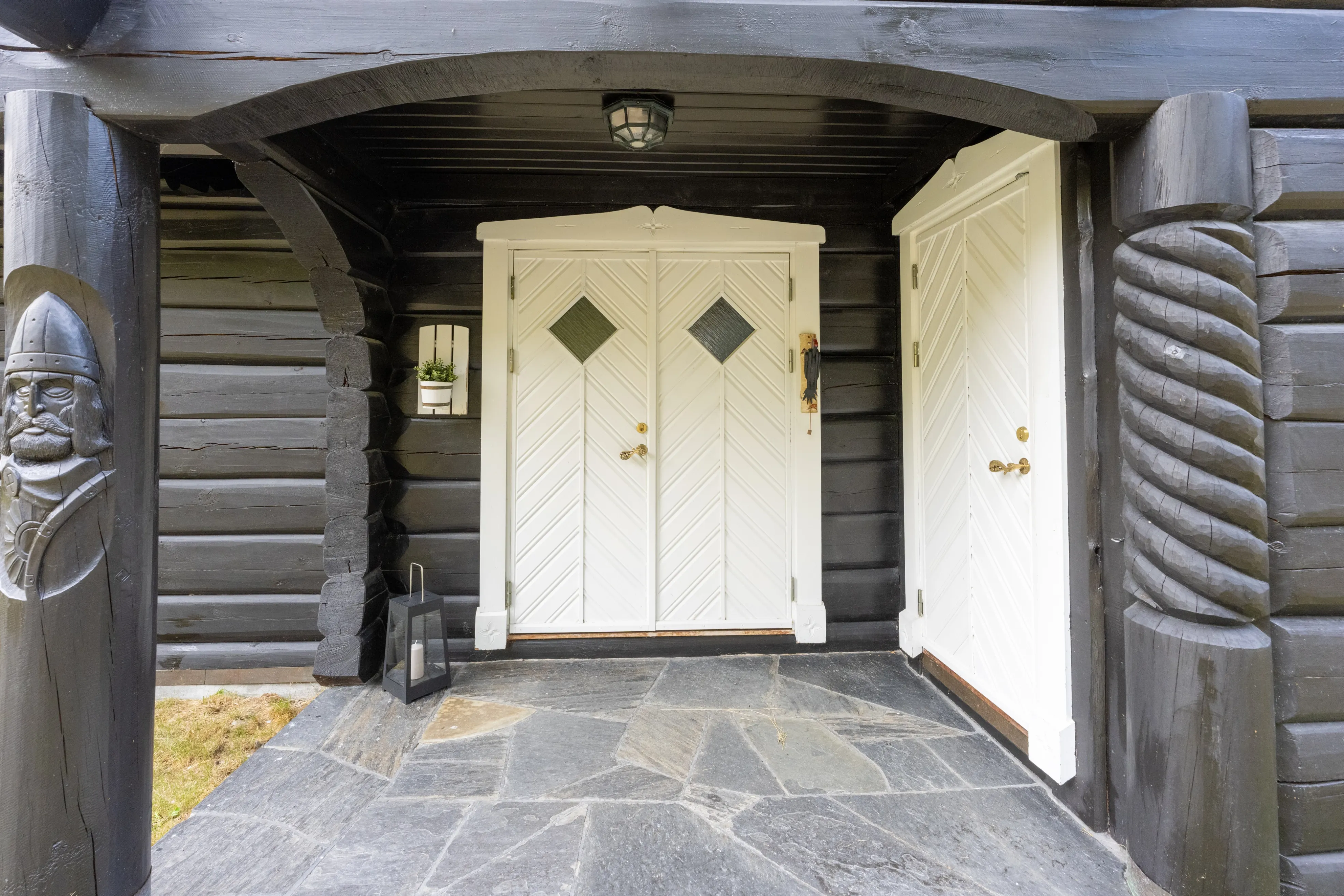 Spacious 6-Bedroom Cabin with Sauna and Annex in Scenic Nesbyen, Norway - View image 13 of 52