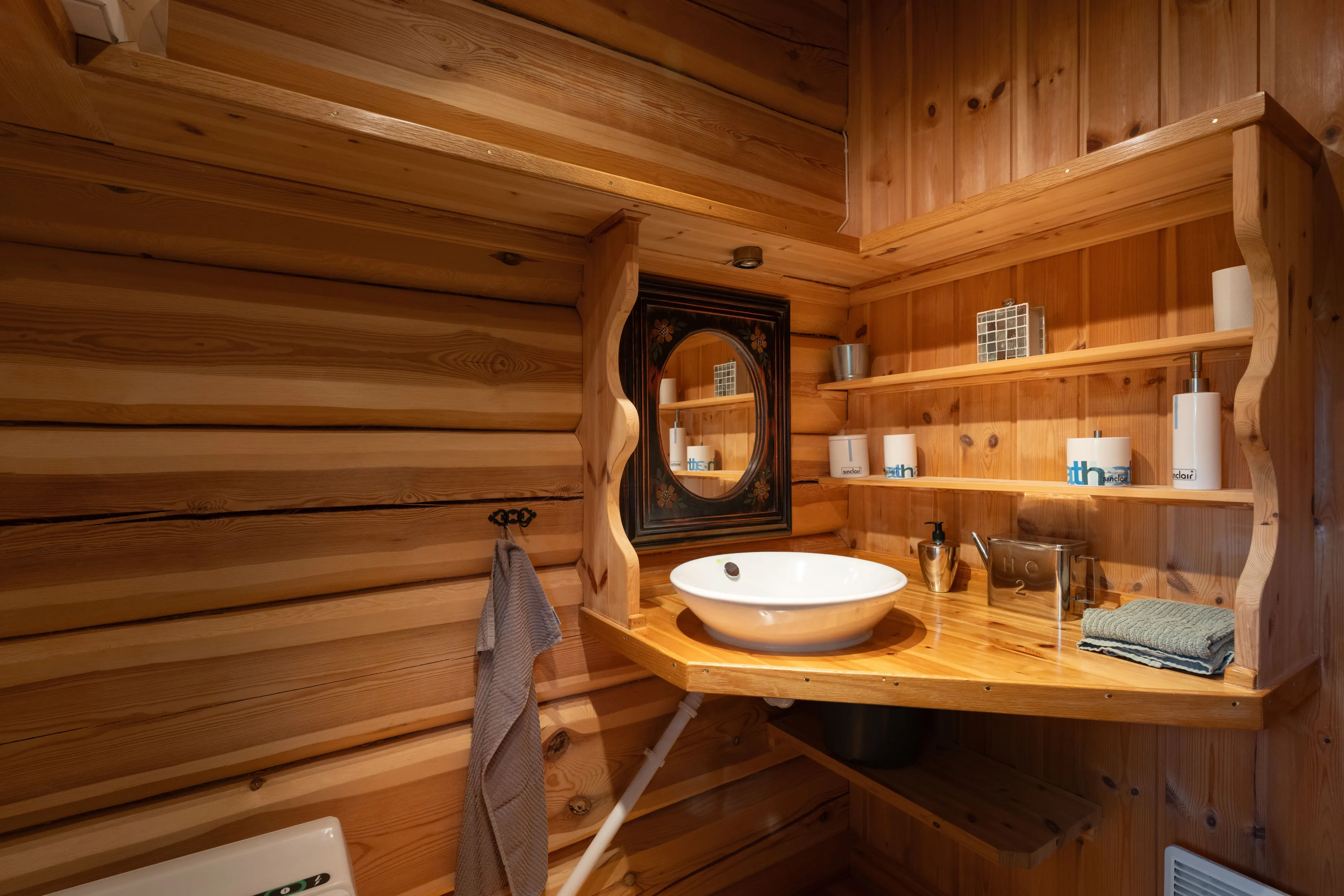 Spacious 6-Bedroom Cabin with Sauna and Annex in Scenic Nesbyen, Norway - View image 47 of 52