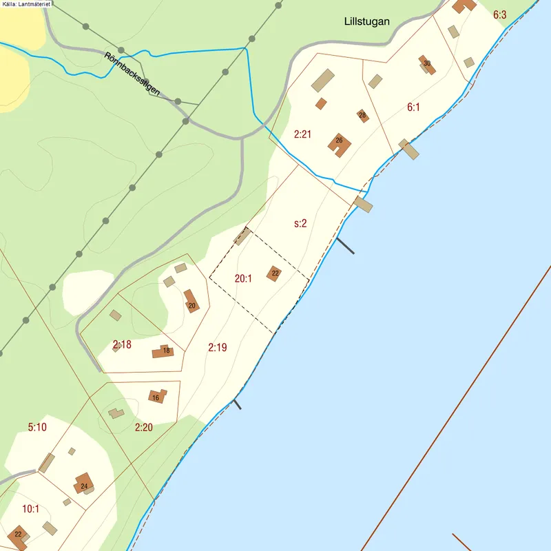 Vuodelta 1910 peräisin oleva ruotsalainen maalaistalo, jossa on laajat puutarhat ja näkymät vesistöön - Näytä kuva 46 / 48