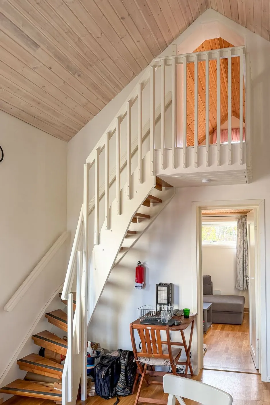 Modern 3-Bedroom House with Expansive Garden in Saxnäs Sweden - View image 9 of 24