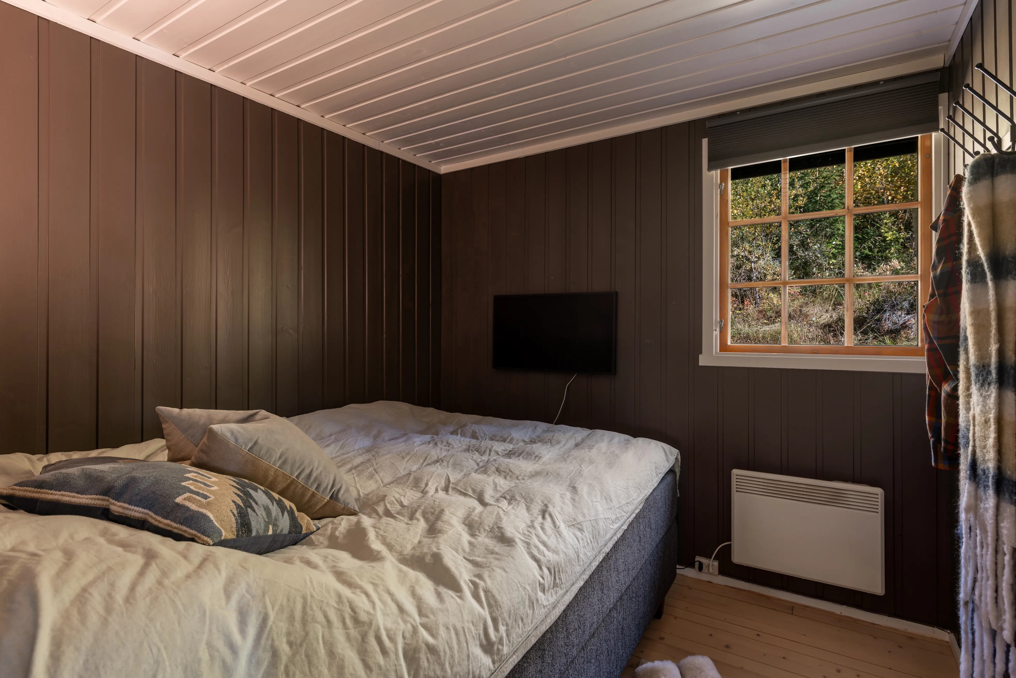 1970s Family Cabin in Nesbyen with Terrace and Garage - View image 20 of 36