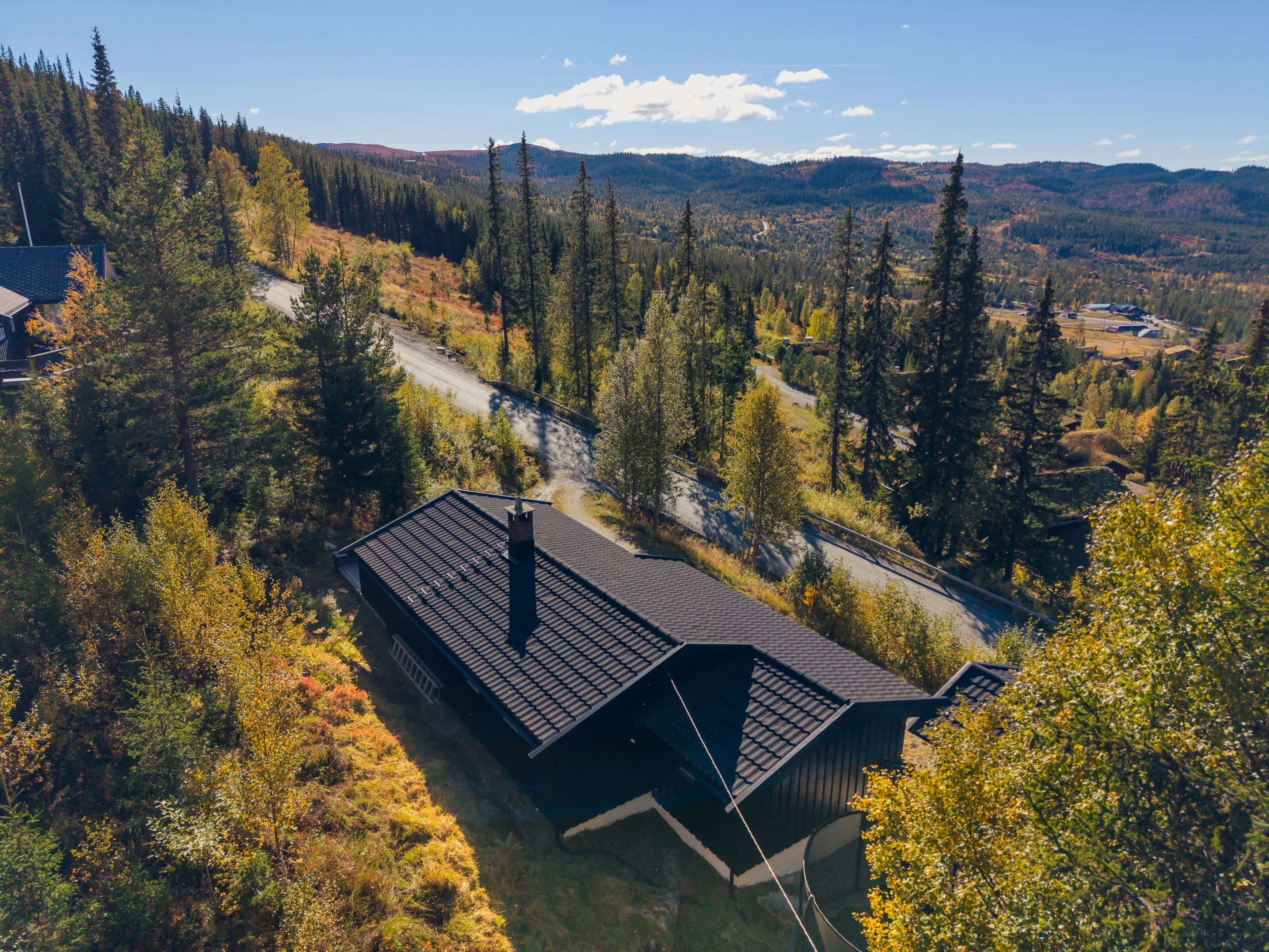 1970s Family Cabin in Nesbyen with Terrace and Garage - View image 35 of 36