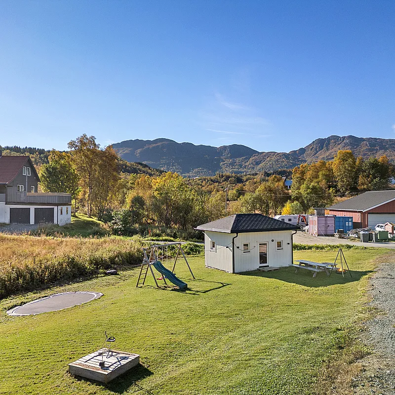 View image 36