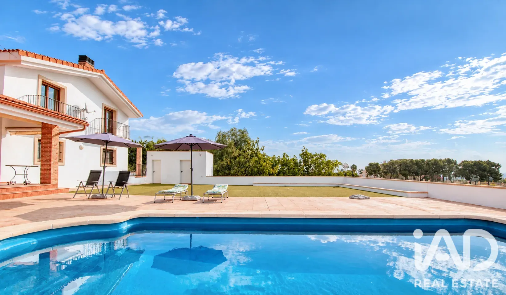 Geräumiges Haus mit 5 Schlafzimmern, Pool und Terrasse in Albatera, Alicante - Image 2