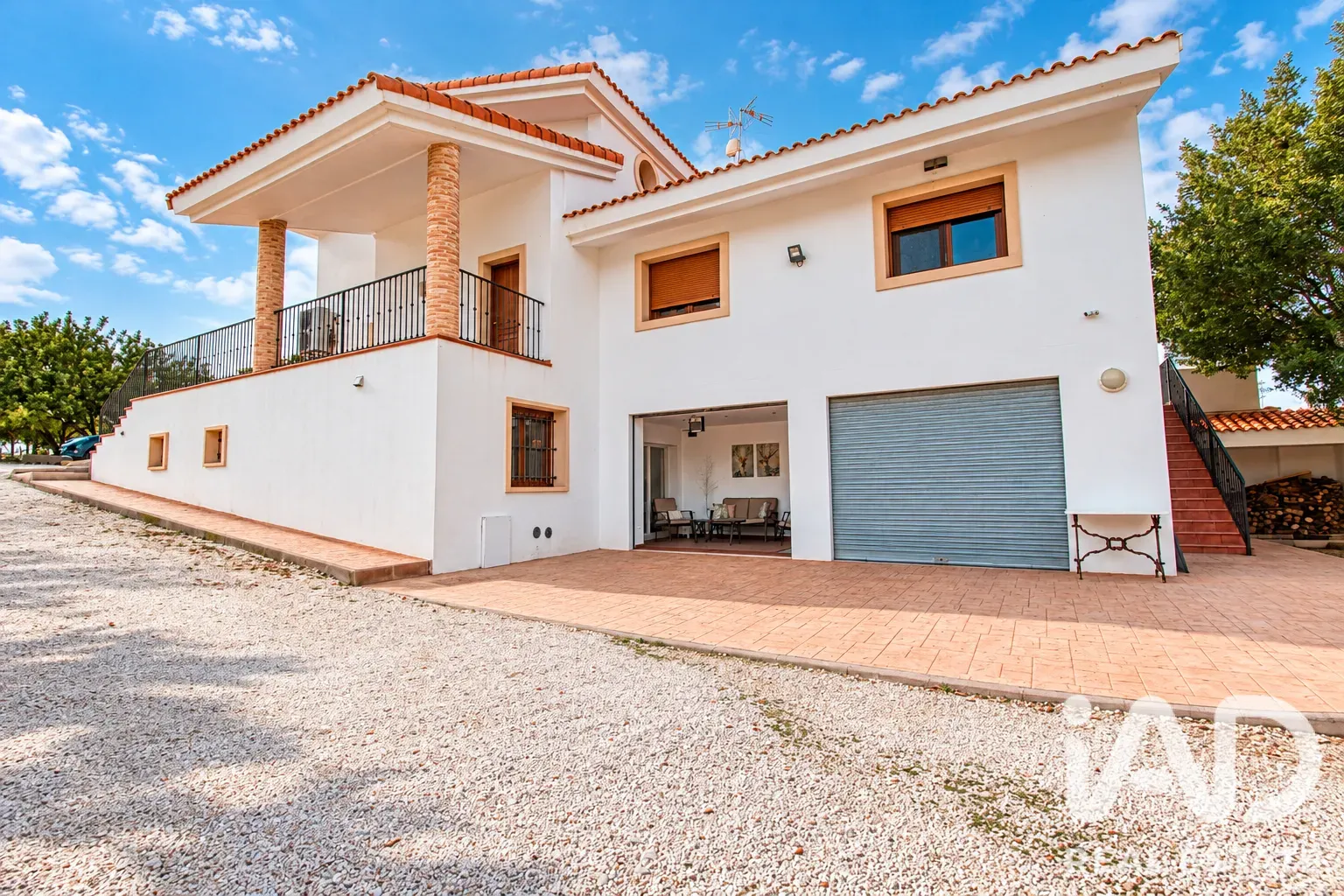 Geräumiges Haus mit 5 Schlafzimmern, Pool und Terrasse in Albatera, Alicante - Bild 8 von 39 anzeigen