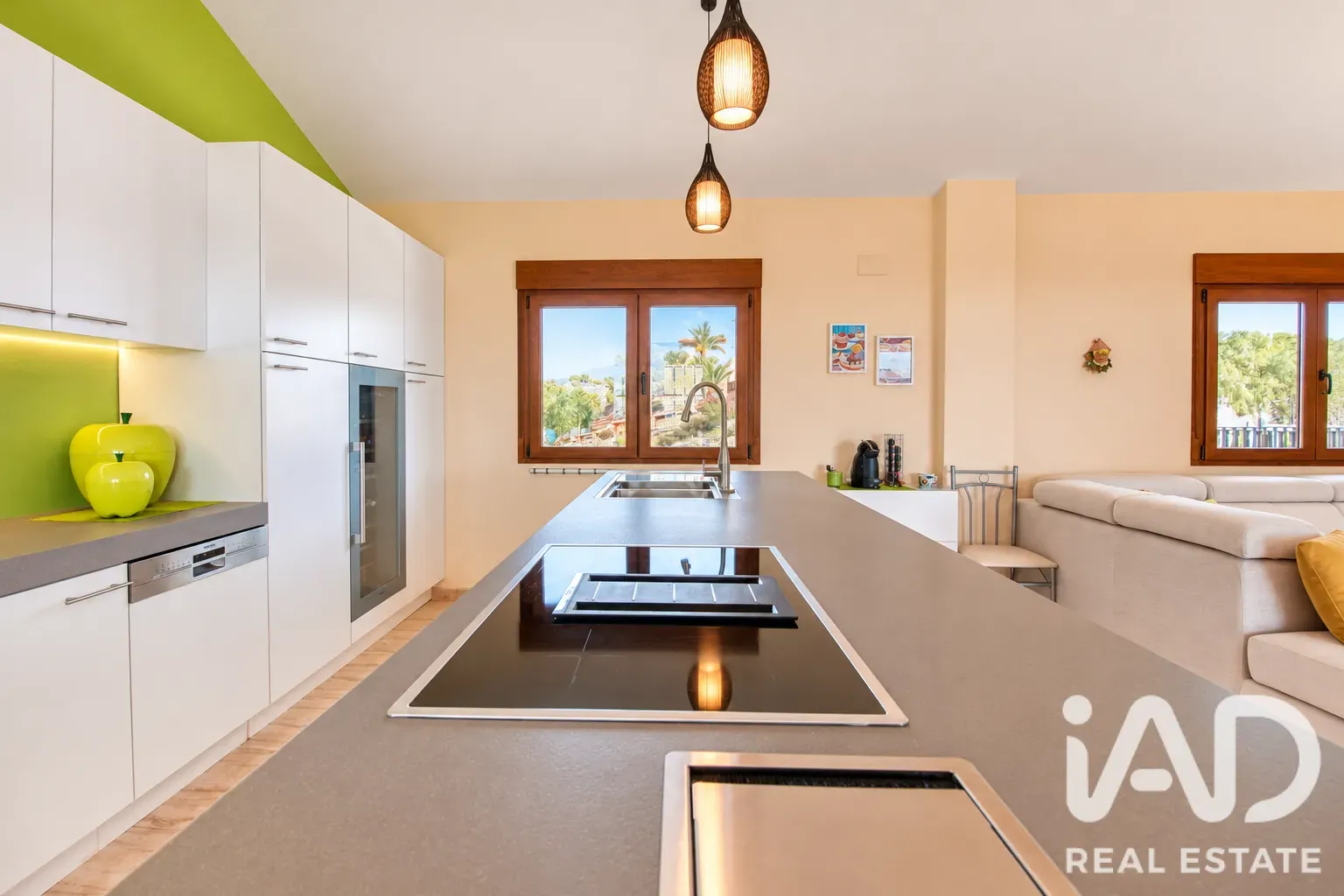 Geräumiges Haus mit 5 Schlafzimmern, Pool und Terrasse in Albatera, Alicante - Bild 23 von 39 anzeigen