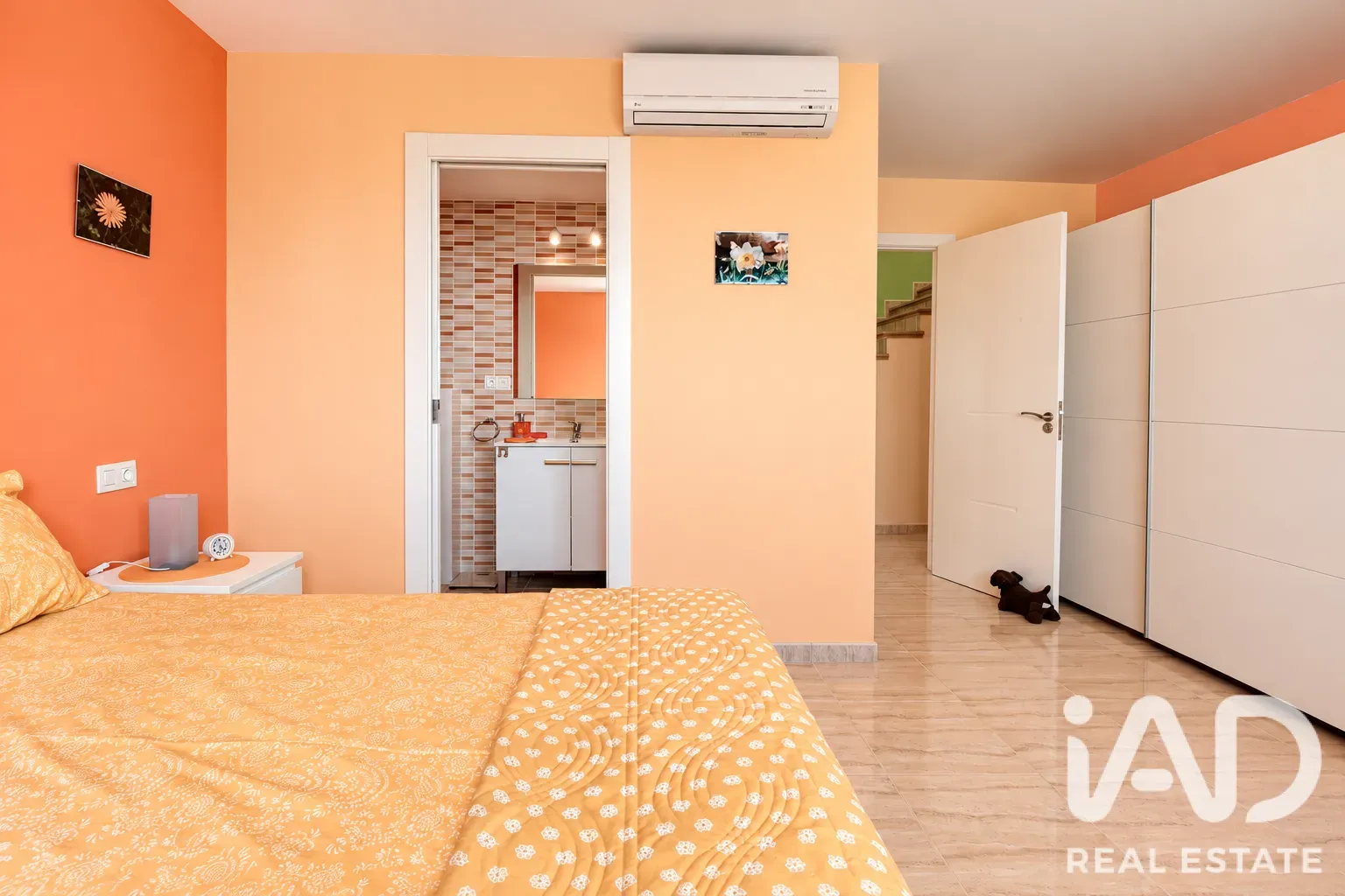 Geräumiges Haus mit 5 Schlafzimmern, Pool und Terrasse in Albatera, Alicante - Bild 27 von 39 anzeigen