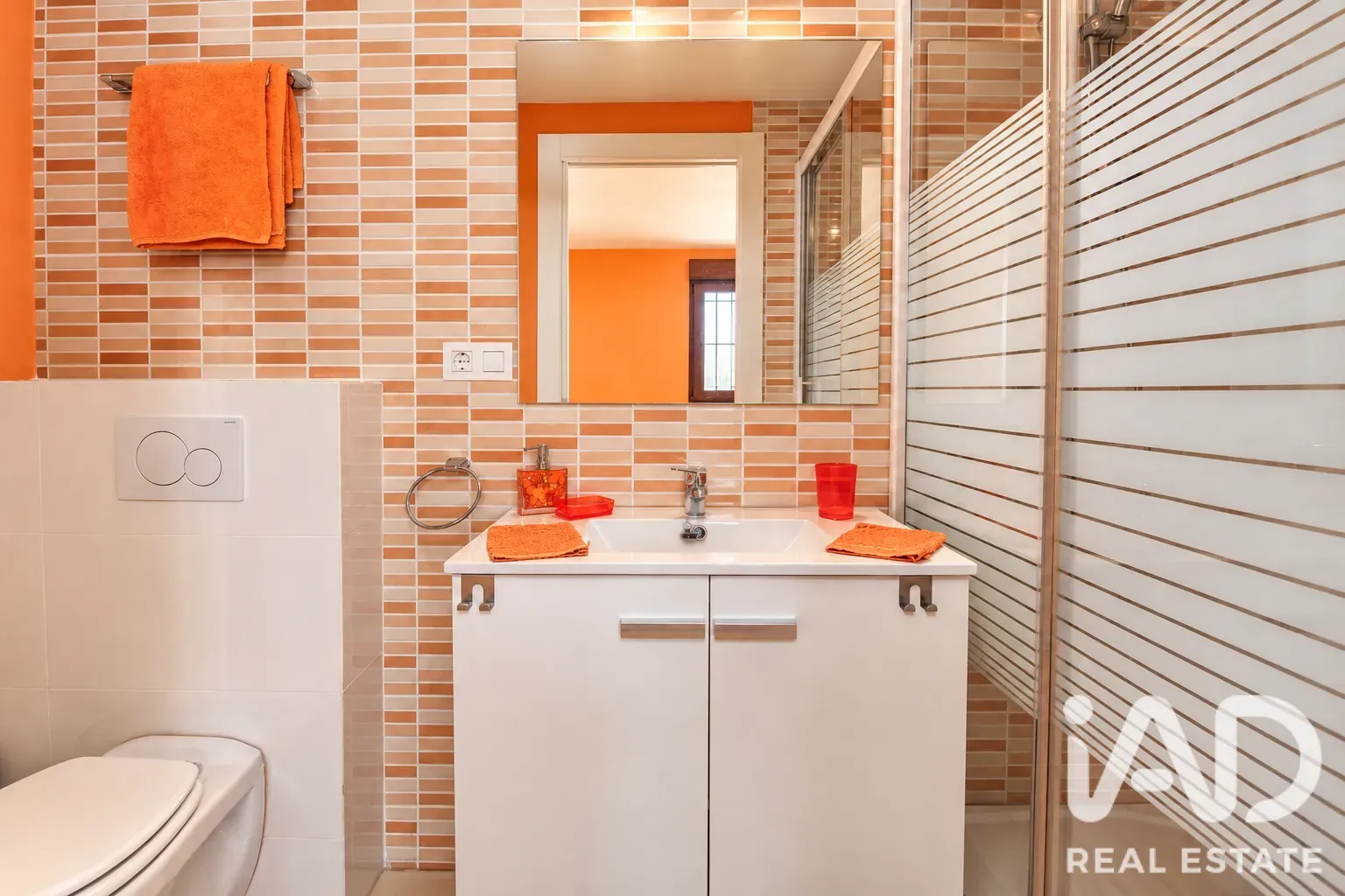 Geräumiges Haus mit 5 Schlafzimmern, Pool und Terrasse in Albatera, Alicante - Bild 28 von 39 anzeigen