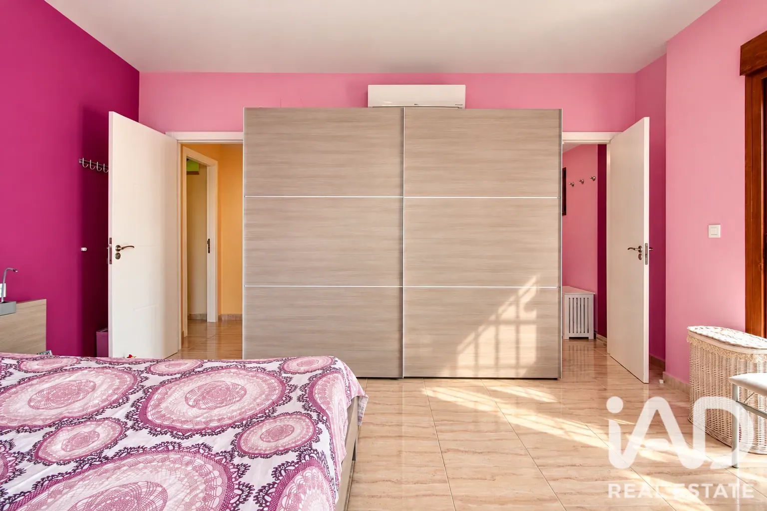 Geräumiges Haus mit 5 Schlafzimmern, Pool und Terrasse in Albatera, Alicante - Bild 30 von 39 anzeigen