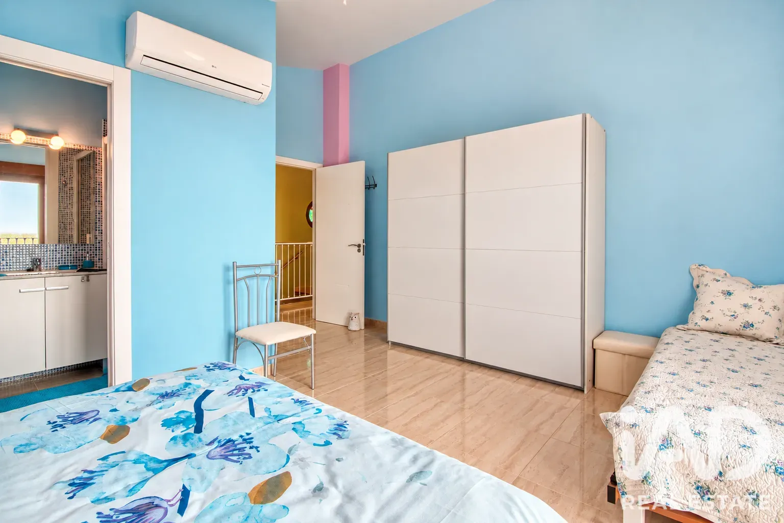 Geräumiges Haus mit 5 Schlafzimmern, Pool und Terrasse in Albatera, Alicante - Bild 37 von 39 anzeigen