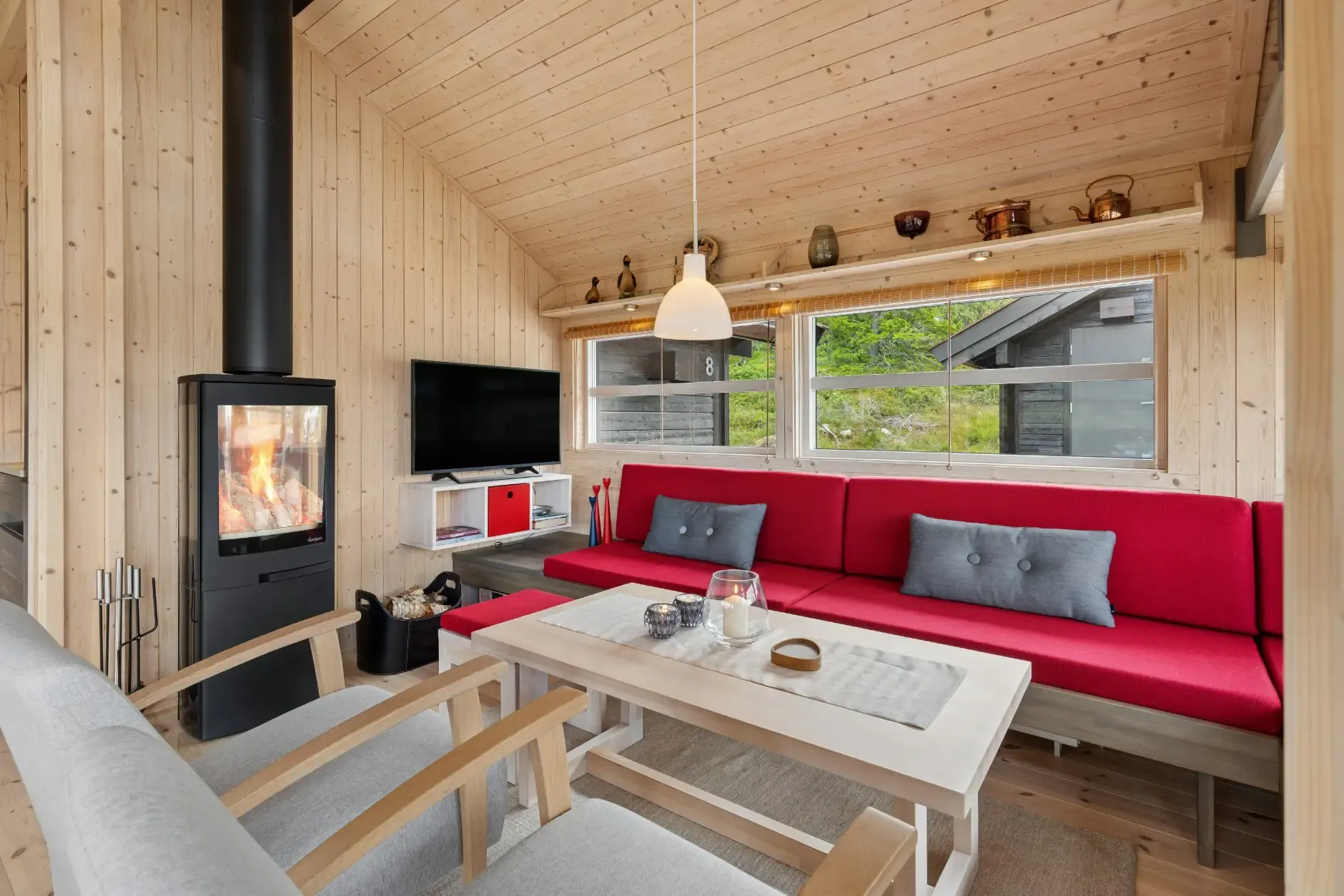 Contemporary 3-Bedroom Country House with Expansive Garden in Eggedal, Norway - View image 6 of 34