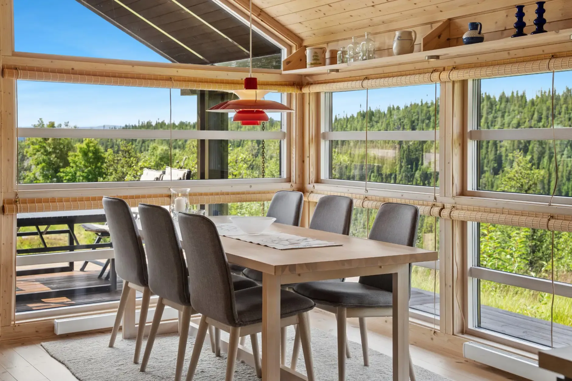 Contemporary 3-Bedroom Country House with Expansive Garden in Eggedal, Norway - View image 10 of 34