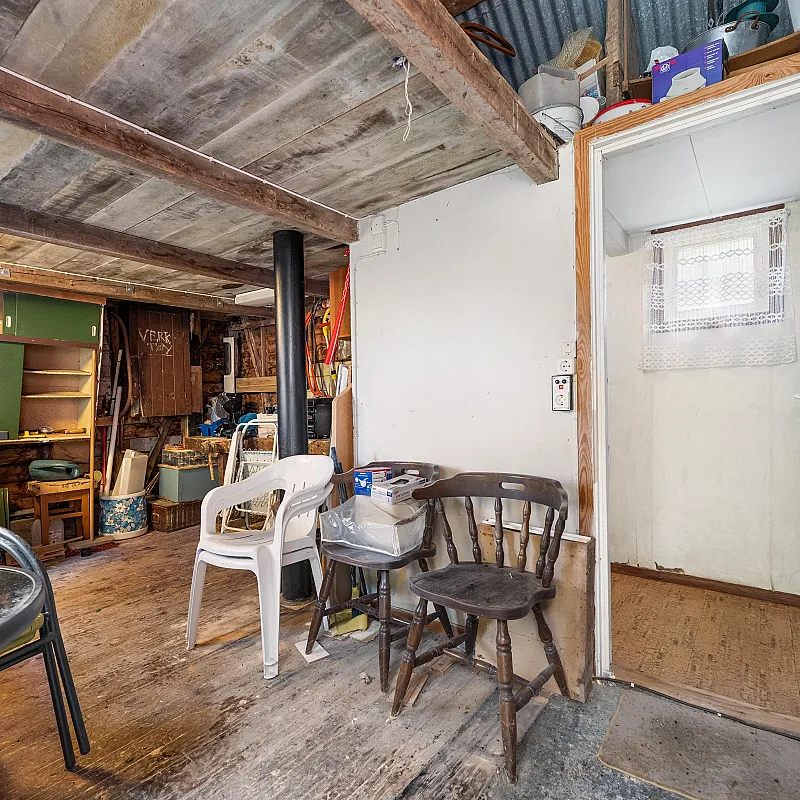 View image 33
