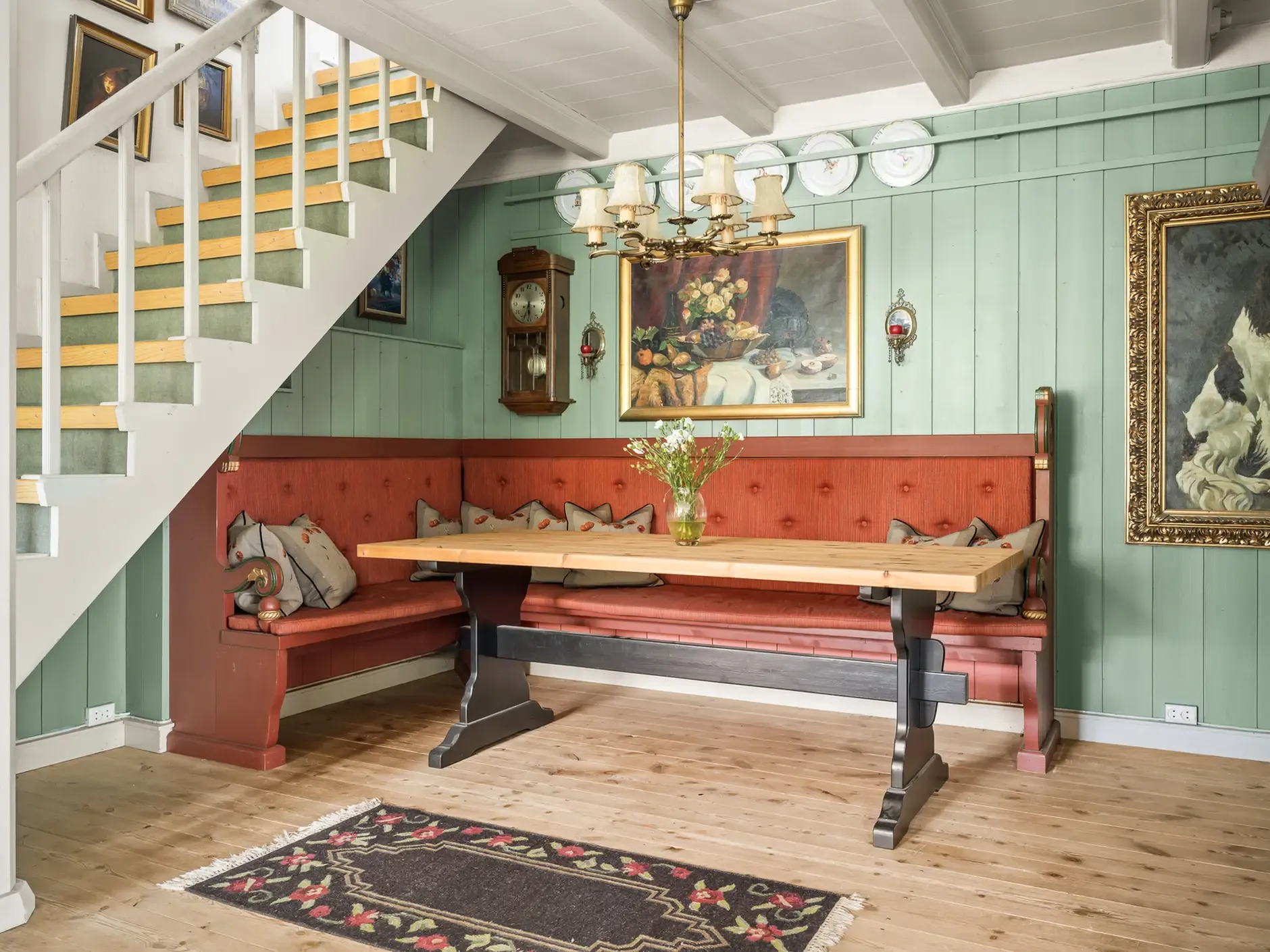 1950s Fredrikstad House with Expansive Garden and Terrace - View image 19 of 51