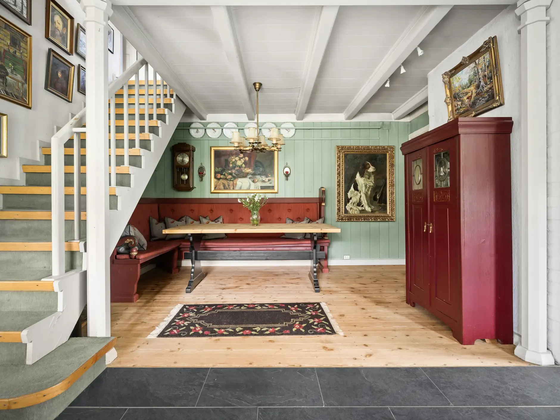 1950s Fredrikstad House with Expansive Garden and Terrace - View image 20 of 51