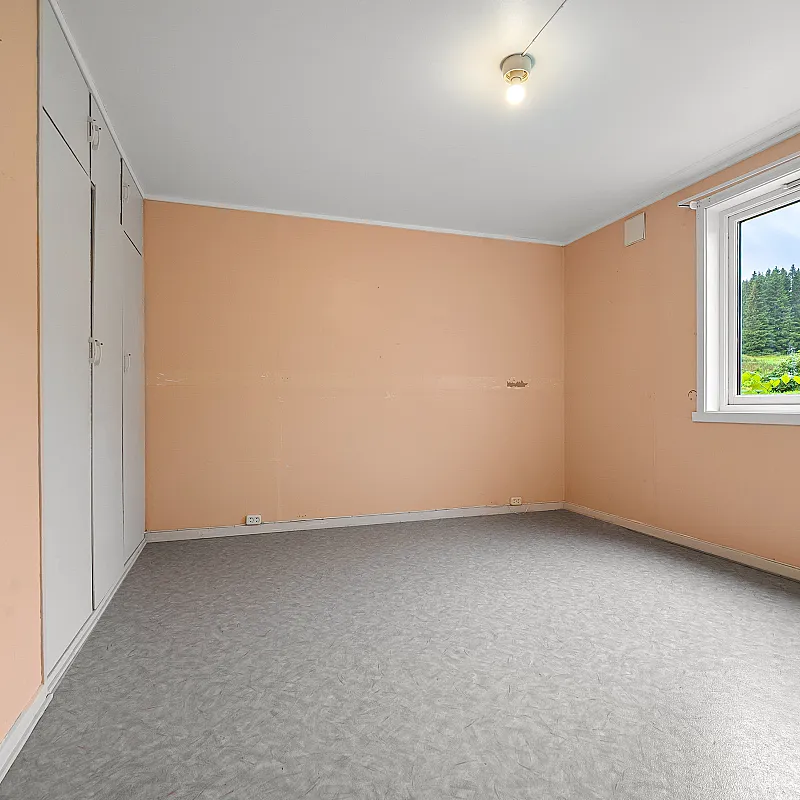 View image 17