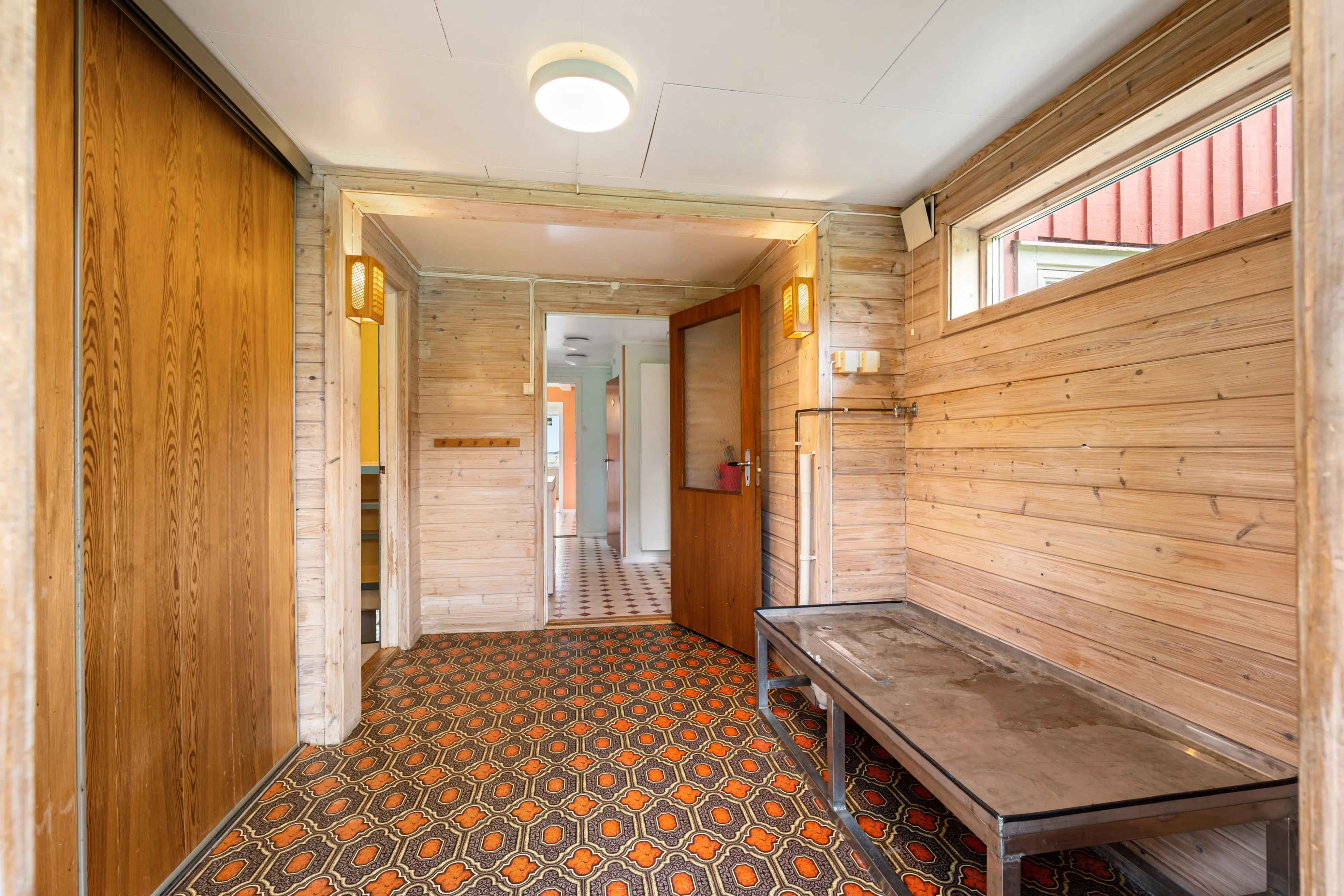 1910 Harstad House with Sea Views, Modern Kitchen and Spacious Grounds - View image 22 of 44