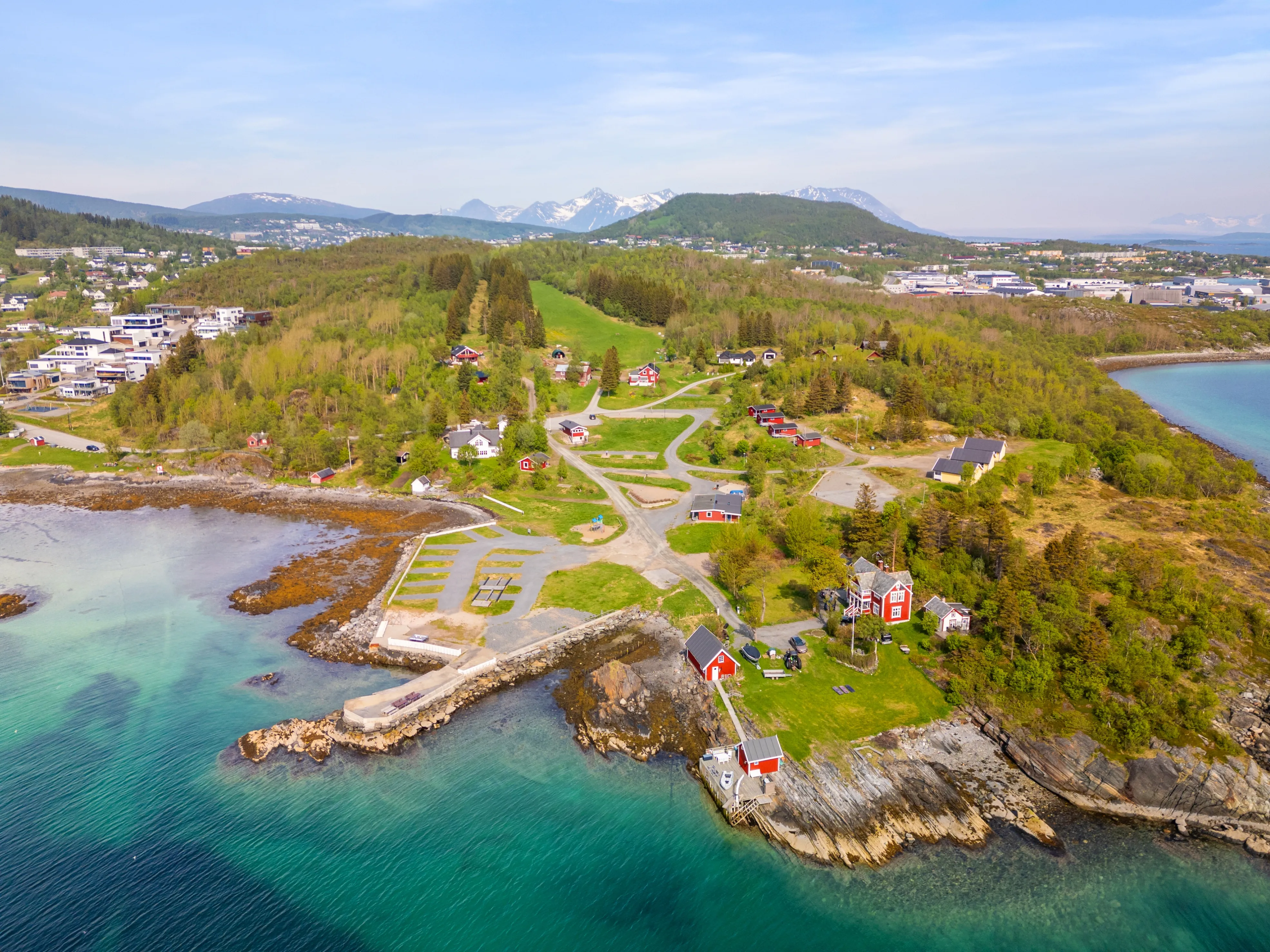 1910 Harstad House with Sea Views, Modern Kitchen and Spacious Grounds - View image 33 of 44