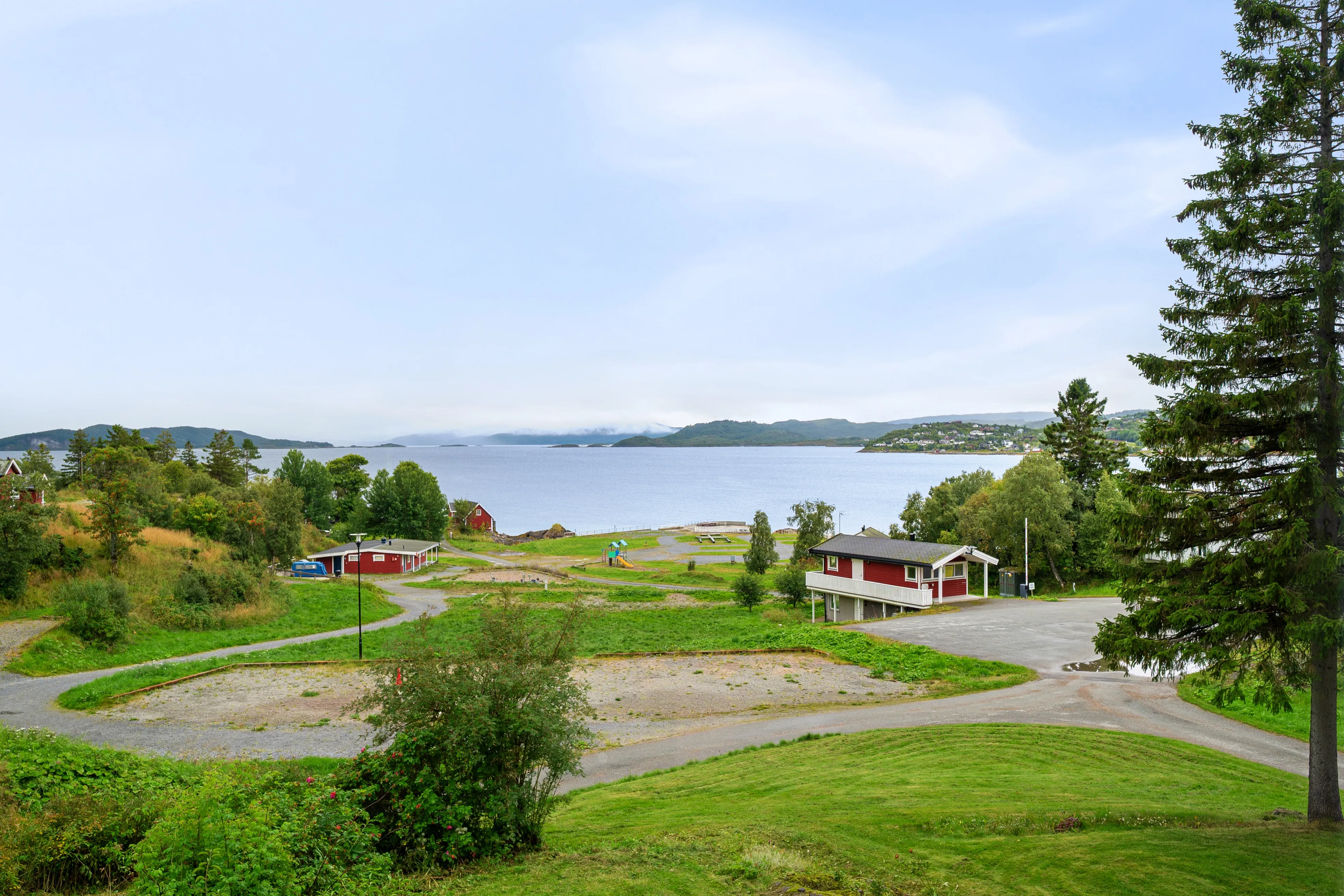 1910 Harstad House with Sea Views, Modern Kitchen and Spacious Grounds - View image 40 of 44