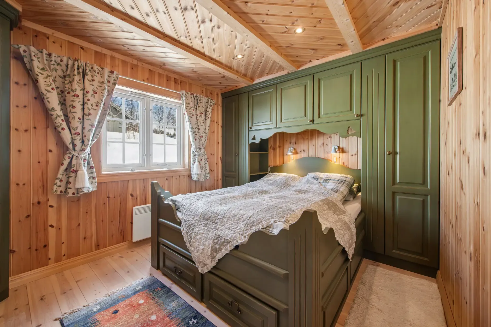 Spacious 4-Bedroom Country House with Expansive Lot in Norway's Telemark Region - View image 22 of 50
