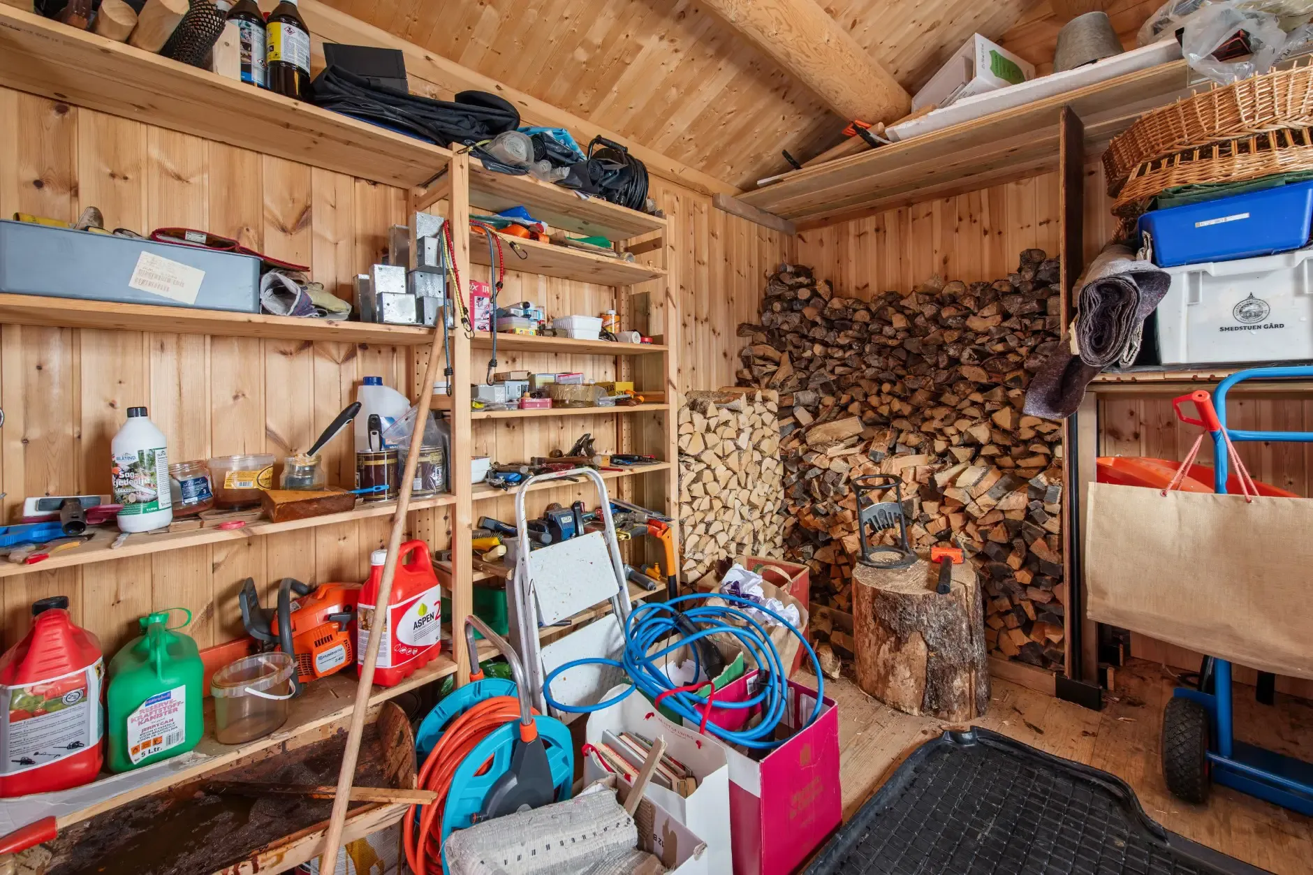 Spacious 4-Bedroom Country House with Expansive Lot in Norway's Telemark Region - View image 31 of 50