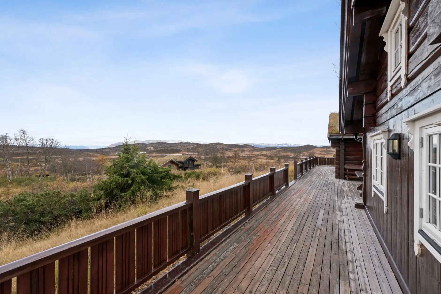 Spacious 4-Bedroom Country House with Expansive Lot in Norway's Telemark Region - View image 34 of 50
