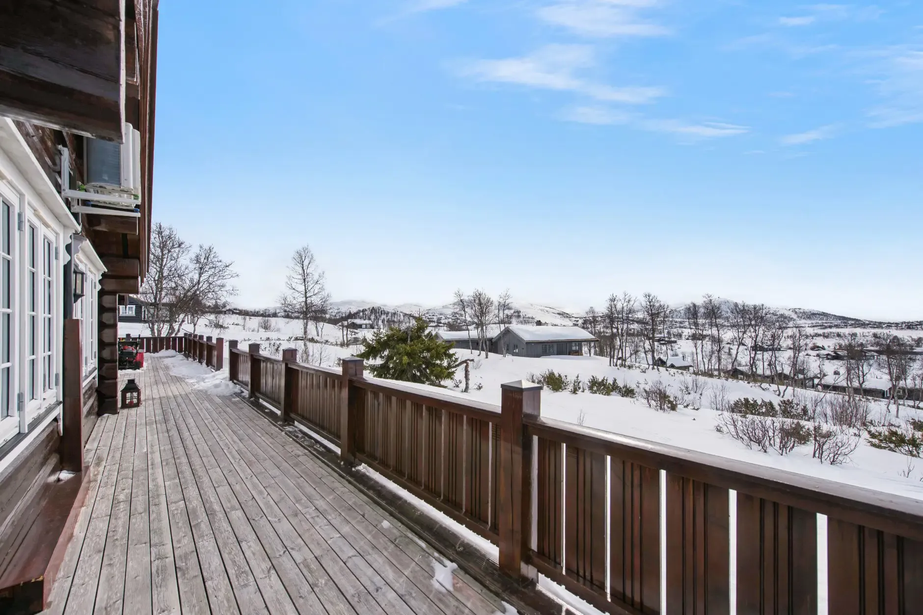 Spacious 4-Bedroom Country House with Expansive Lot in Norway's Telemark Region - View image 39 of 50