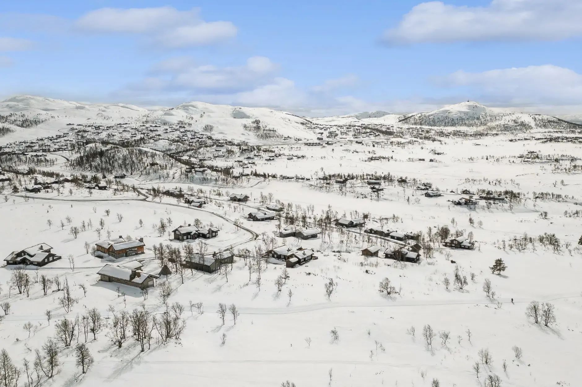 Spacious 4-Bedroom Country House with Expansive Lot in Norway's Telemark Region - View image 50 of 50