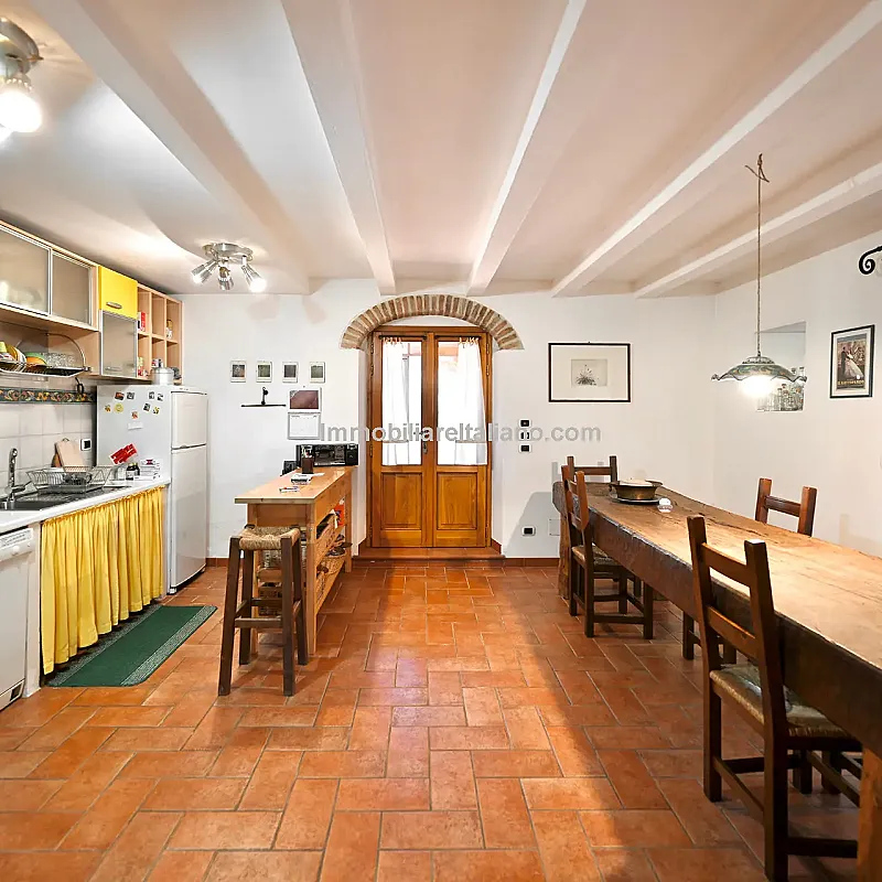 View image 21