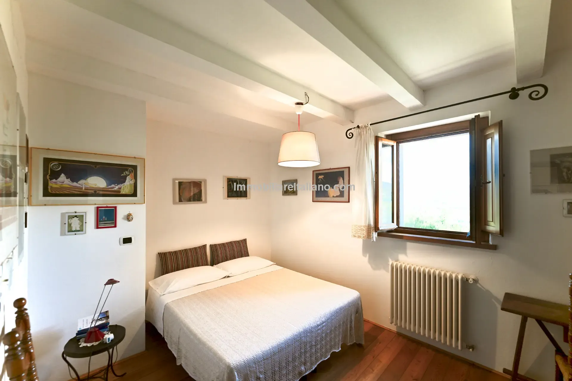 Spacious 5-Bedroom Farmhouse with Garden in Scenic Anghiari, Tuscany - View image 28 of 66