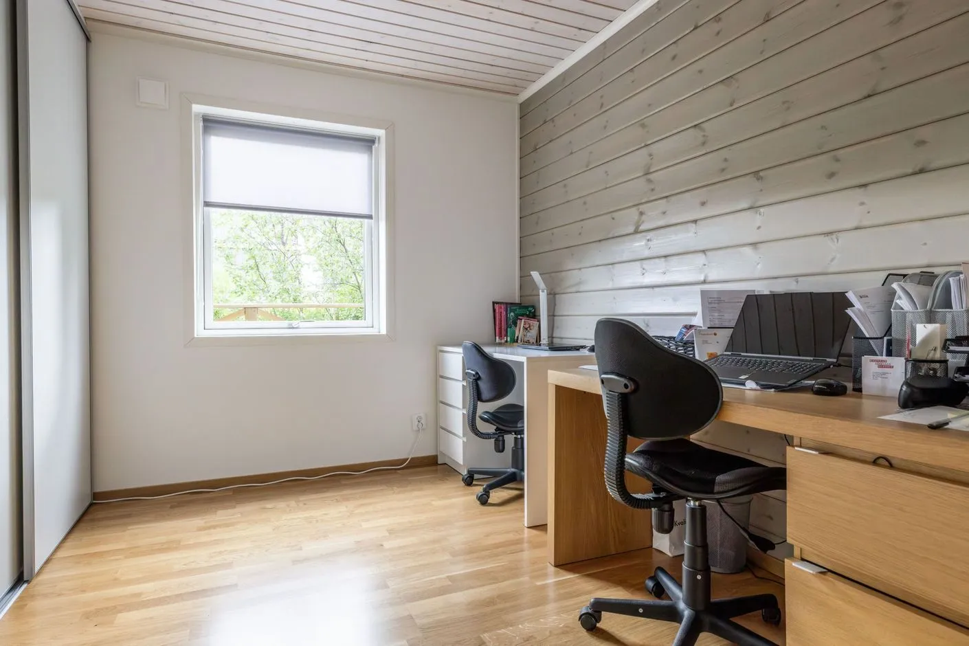 Contemporary 3-Bedroom House with Expansive Garden in Scenic Funäsdalen, Sweden - View image 22 of 34